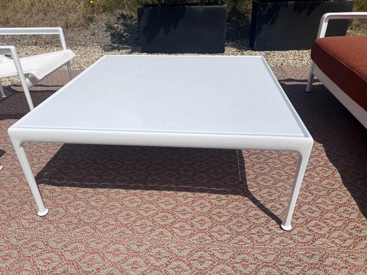 Knoll International - Gartensitzgruppe Schulz Kollektion Stoff Oasys Rust Braun Rot Gestell Und Rahmen Struktur Weiß Inklusive Kissen - 7