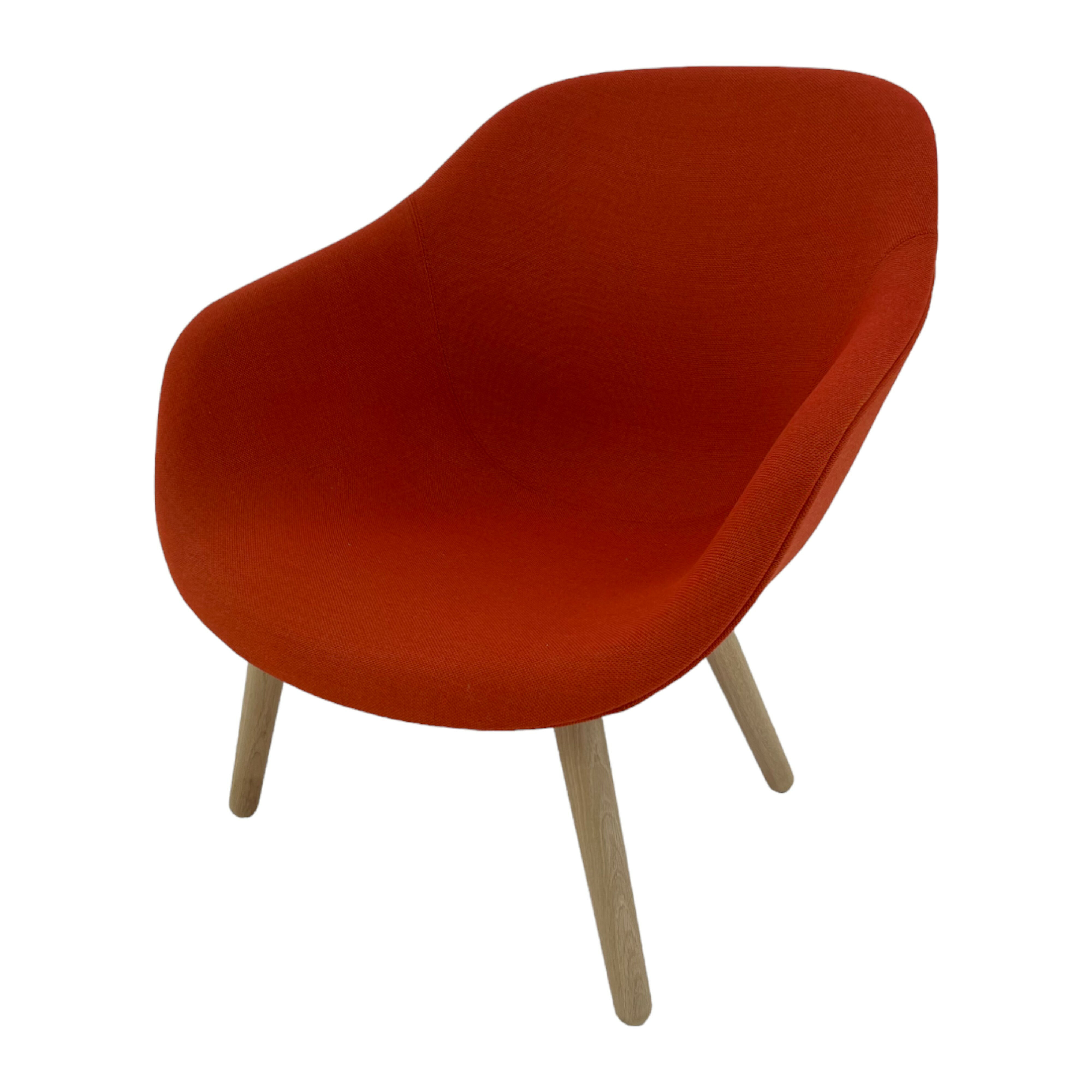 Hay - Sessel Lounge Chair AAL 82 Stoff Steelcut Trio 533 Rot 4-Fuß-Gestell Eiche - 1