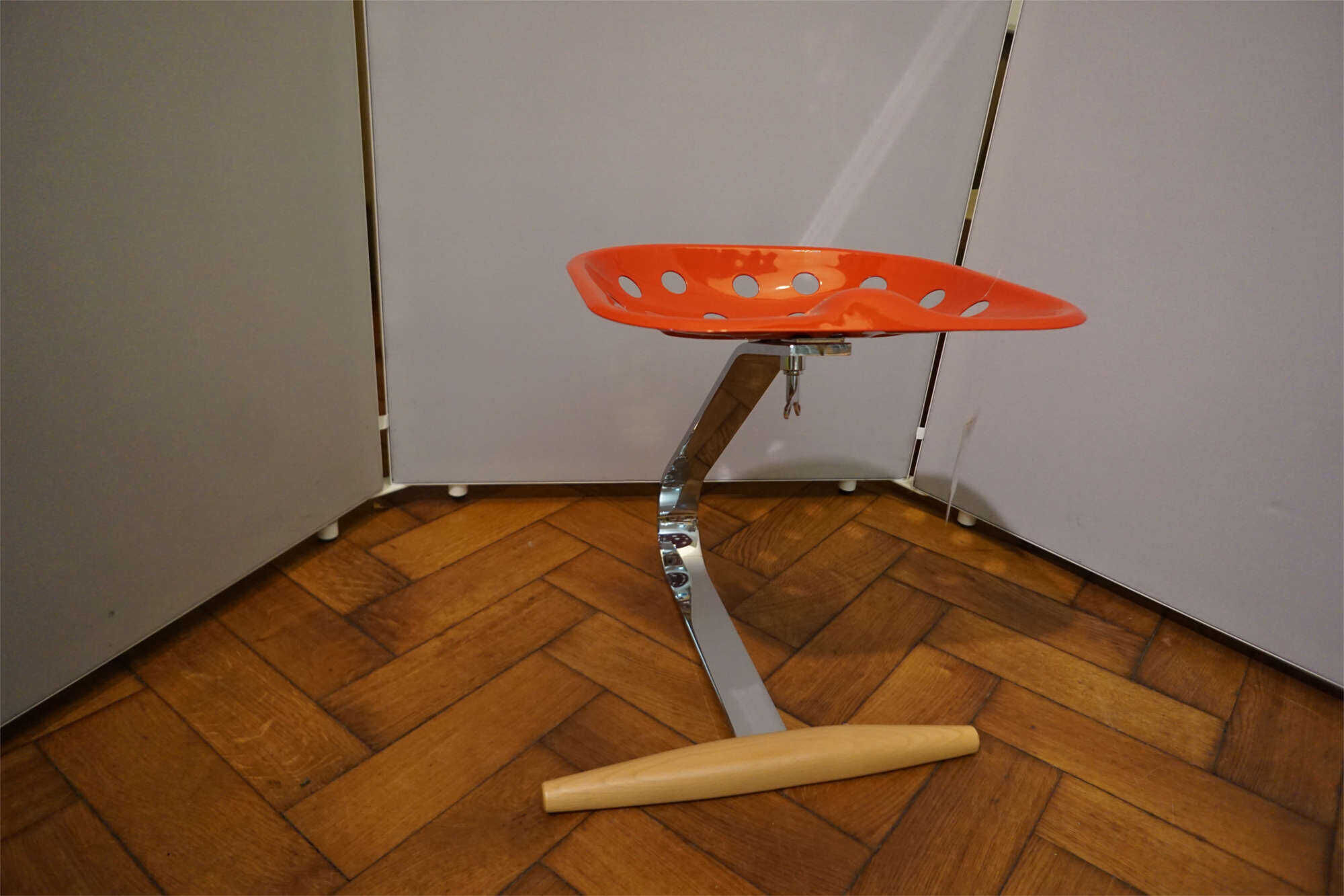 Zanotta - Hocker Mezzadro - 2
