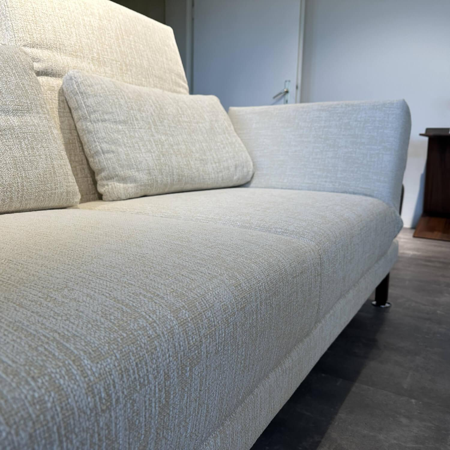 Brühl - Funktionssofa Moule Stoff 3690 40 Beige Holzkufe Nussbaum Geölt Tellerfuß Verchromt Inklusive Kissen - 2