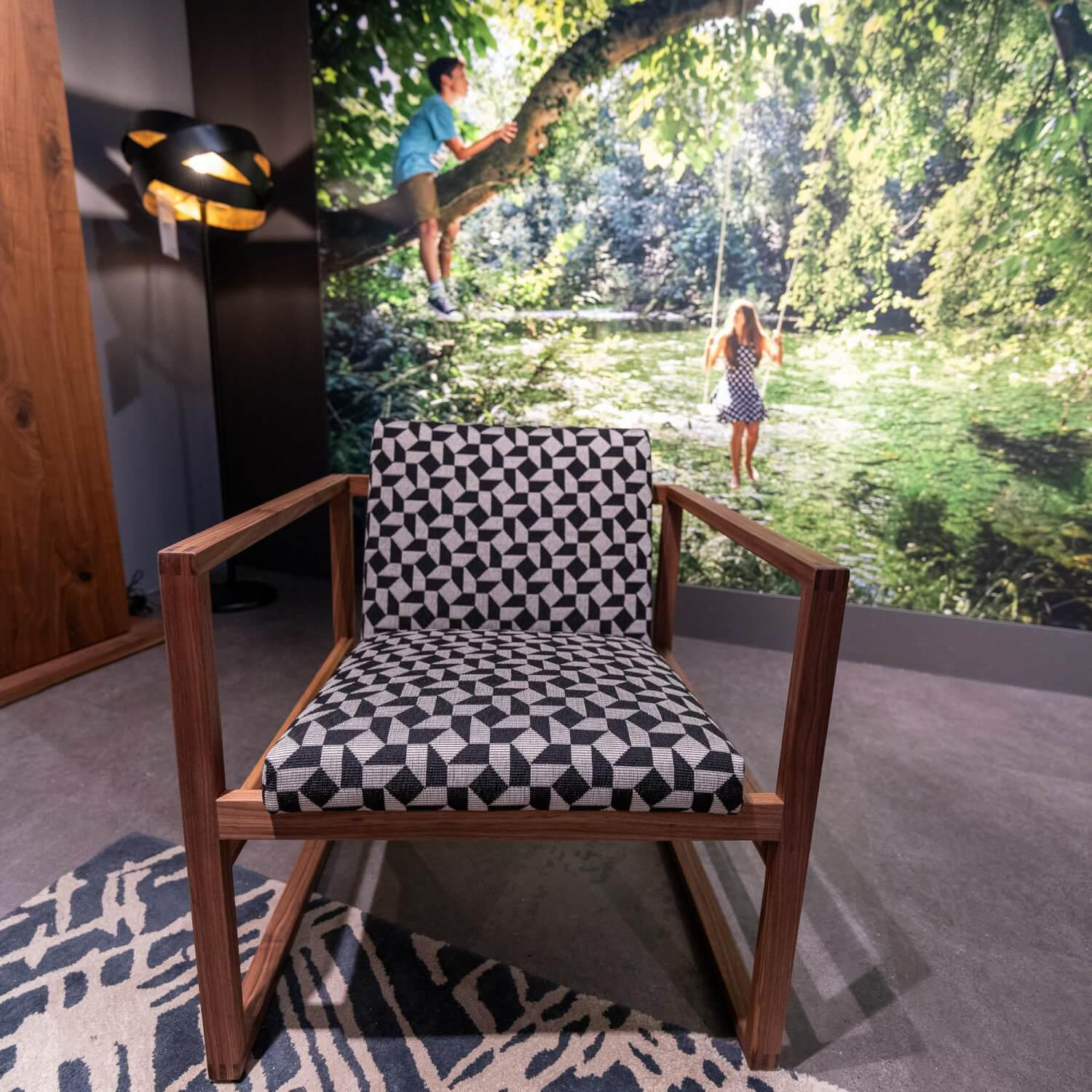 Brühl - 2er Set Sessel Grace Wood 68104 Bezug Stoff 4492 49 Schwarz Weiß Abziehbar Gestell Walnuss - 5