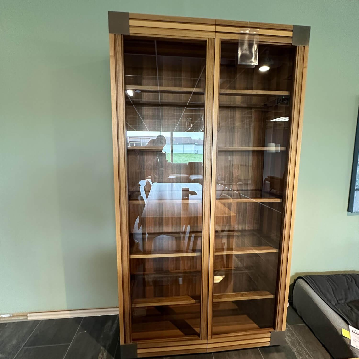 Sellaro - Vitrine Fuga Nussbaum Natur L763 - 3
