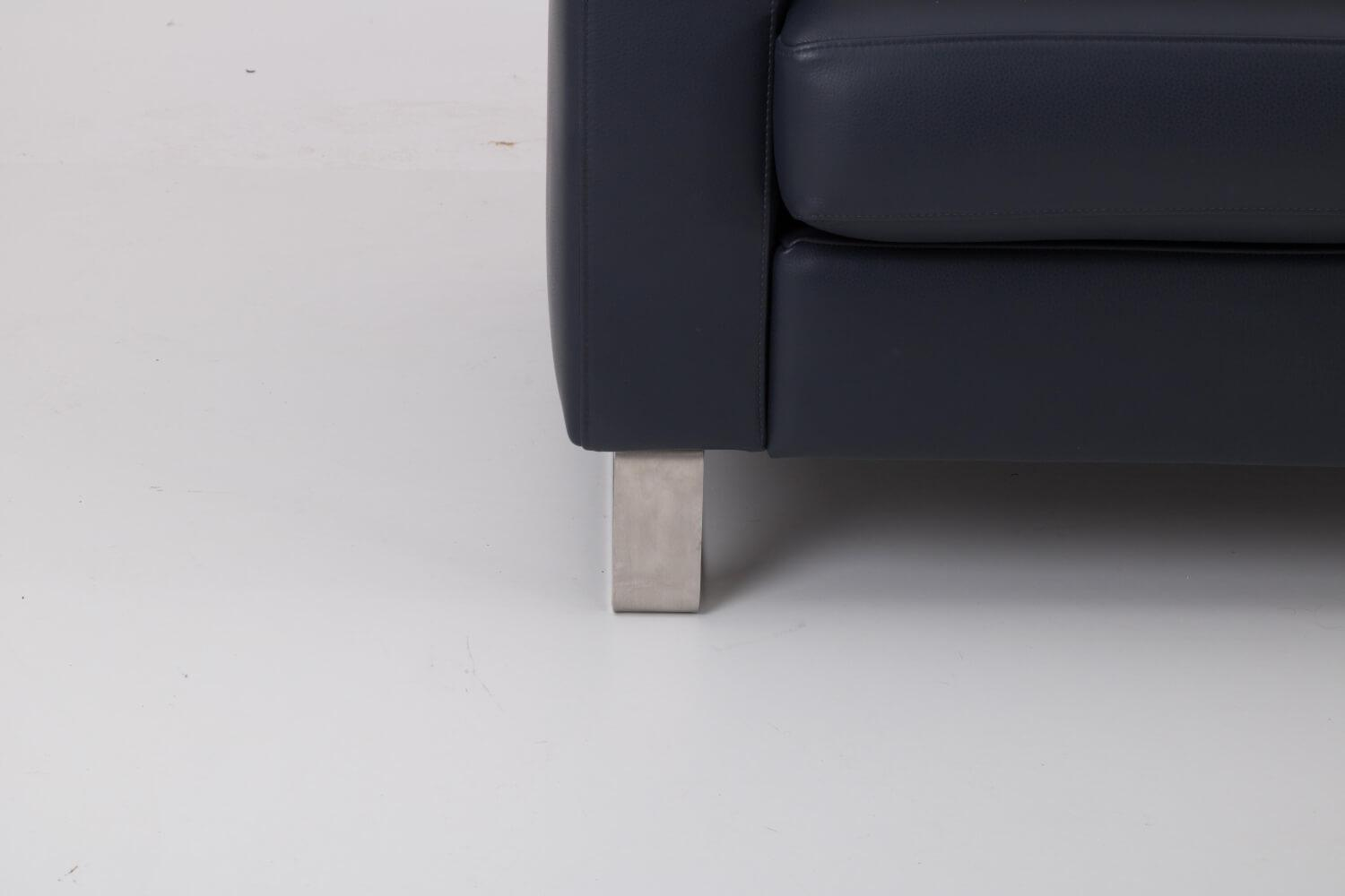 Werther - Sofa Variation 108 Leder L7060C Dunkelblau Füße Edelstahlkufen Silber Inklusive Kopfteilkissen - 4