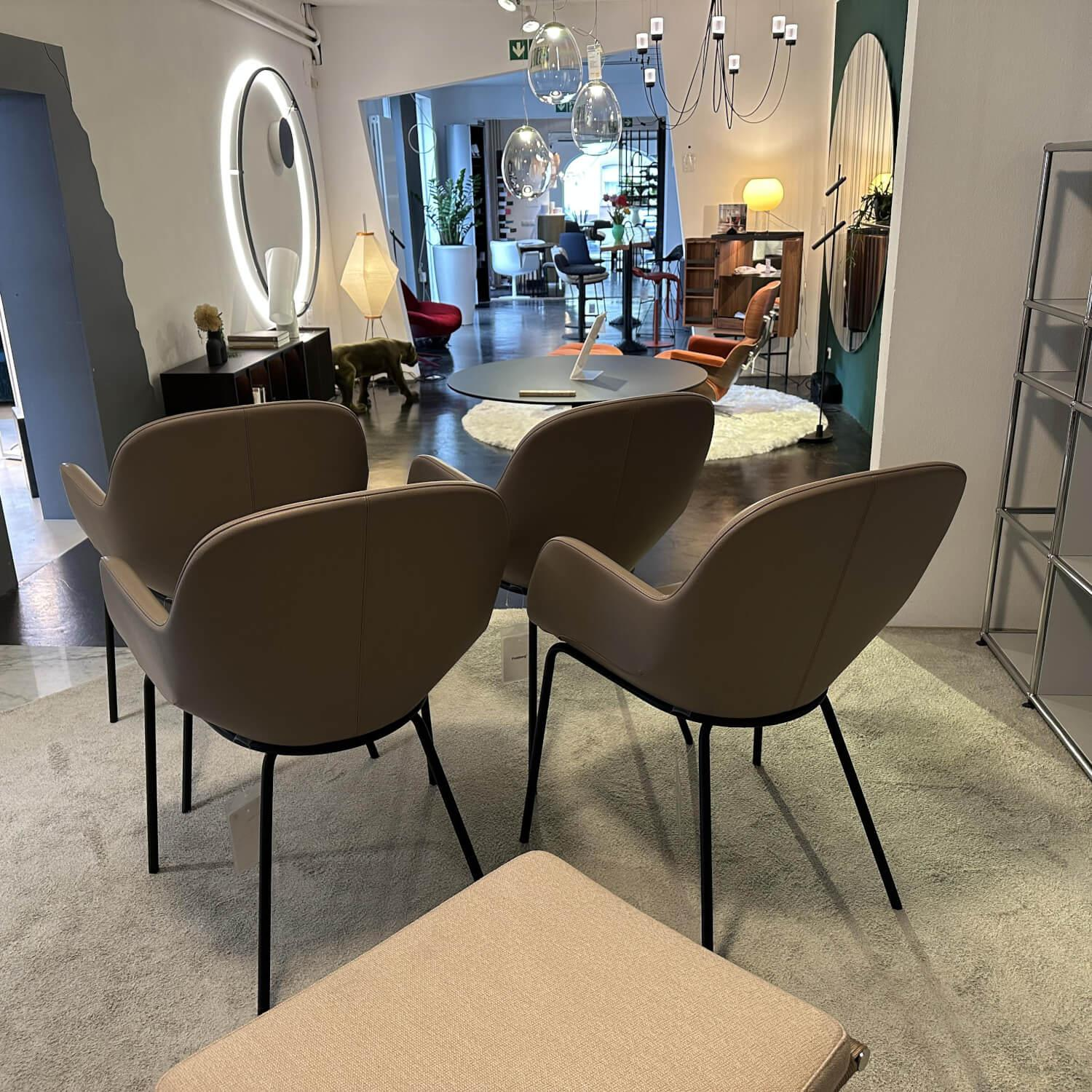 Walter Knoll - 4er-Set Armlehnstuhl Sheru Leder Rodeo Soft 1417 Pebble Beige Gestell Metall Matt Schwarz Mit Filzgleitern - 2