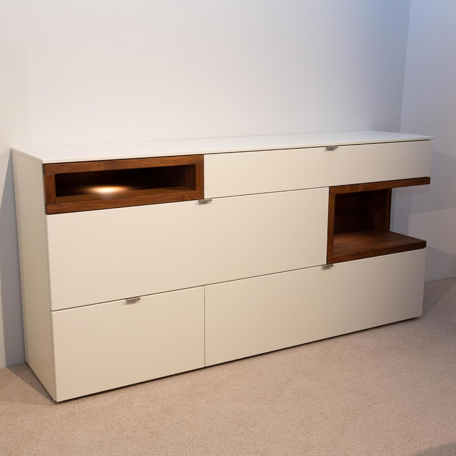 Venjakob - Sideboard LS 2680 Lack Weiß Matt Offenes Fach Colorado Nussbaum Geölt - 3