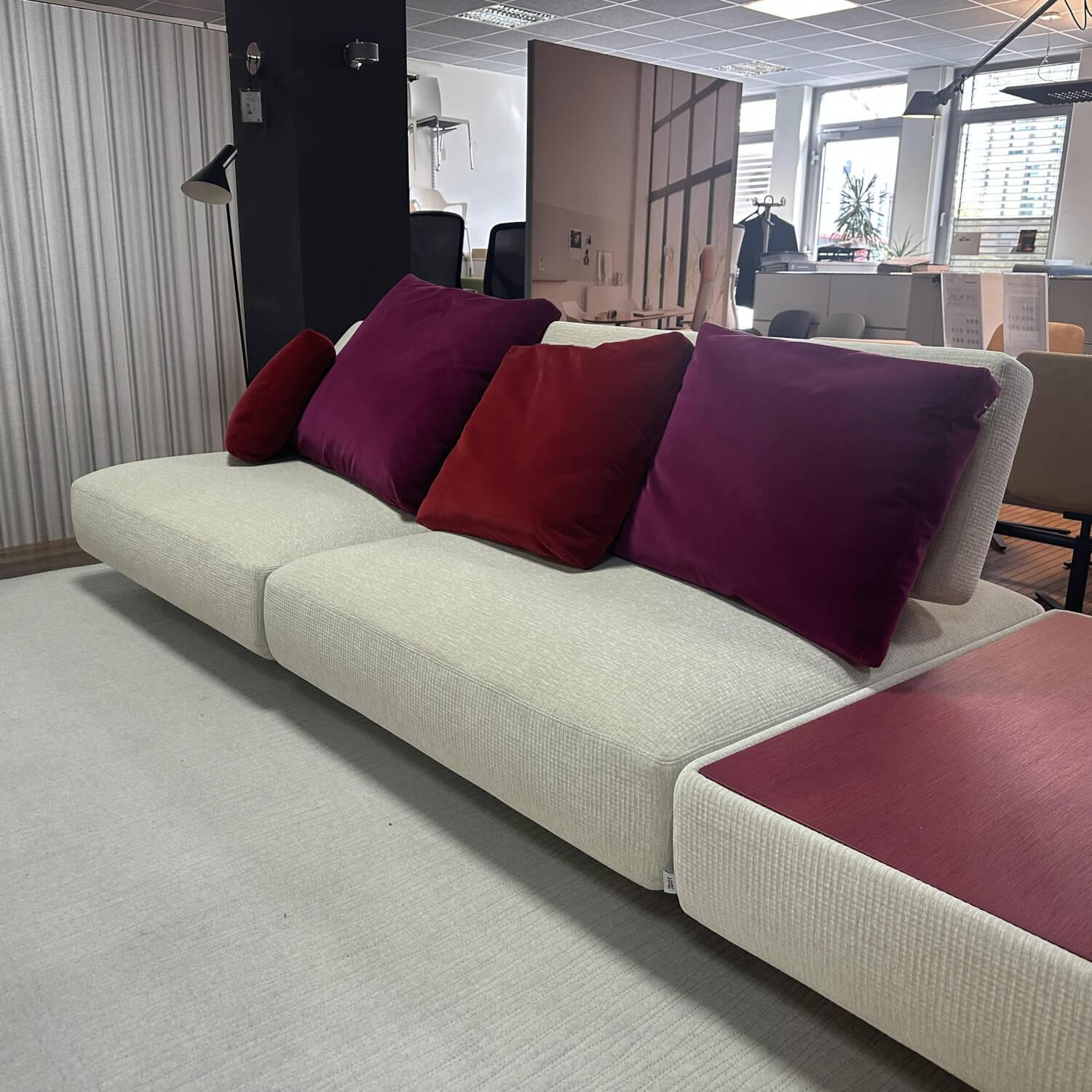 Paola Lenti - Sofa Agio Stoff Chenille Saint Germain CHE02 Beige Gestell Metall Grafite Grau Lackiert Inklusive Kissen - 4
