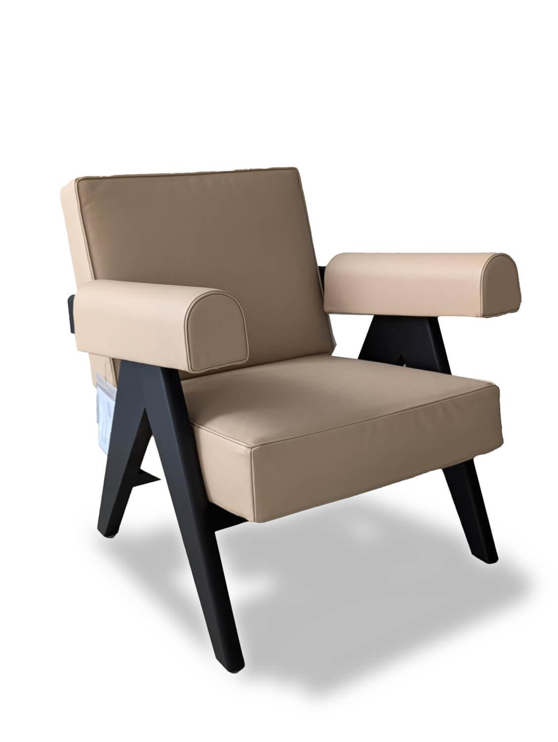 Cassina - Sessel Capitol Complex Armchair Leder Z Natur Beige Gestell Eiche Schwarz Gebeizt - 1
