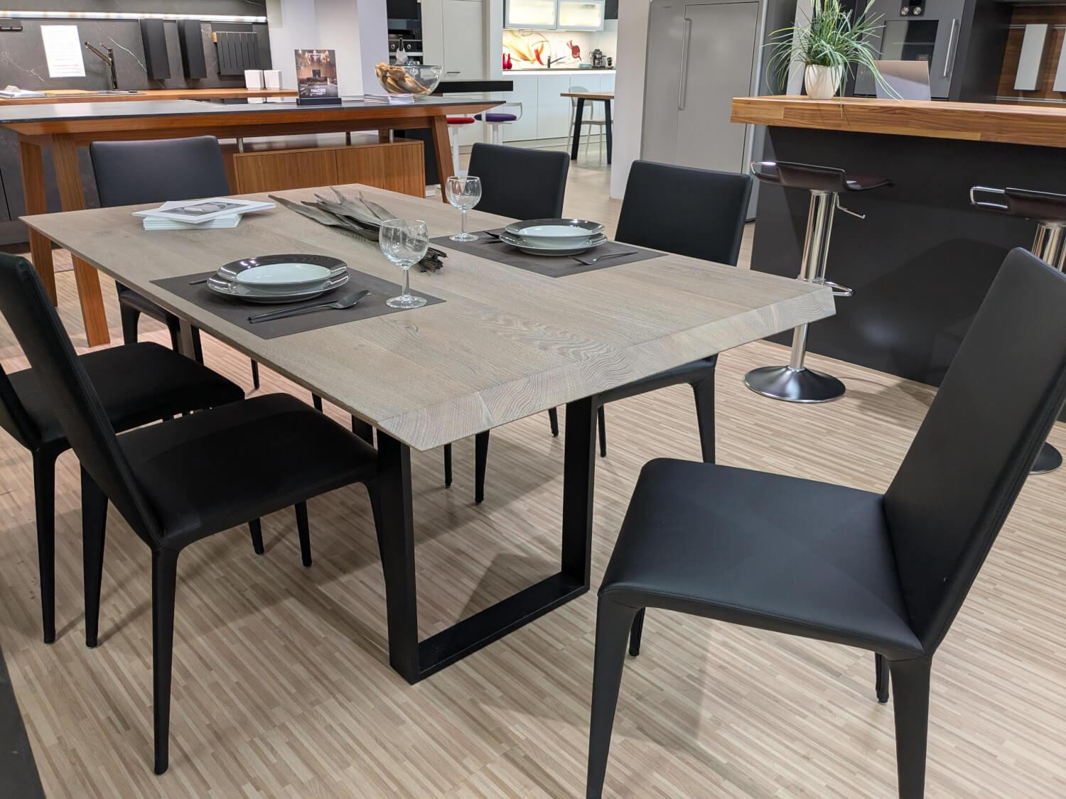 kf furniture - Esstisch Theben Ast-Eiche Gestell Stahl  Pulverbeschichtet Schwarz - 4