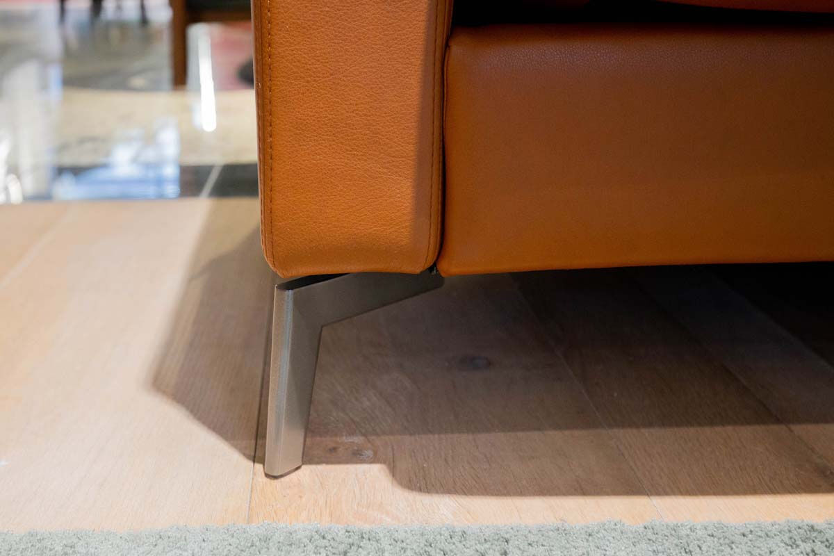 Cramer Polstermanufaktur - Sofa Sacco 3-Sitzer Leder Sauvage Havanna Cognac Braun Gestell Anthrazit Pulverbeschichtet - 2