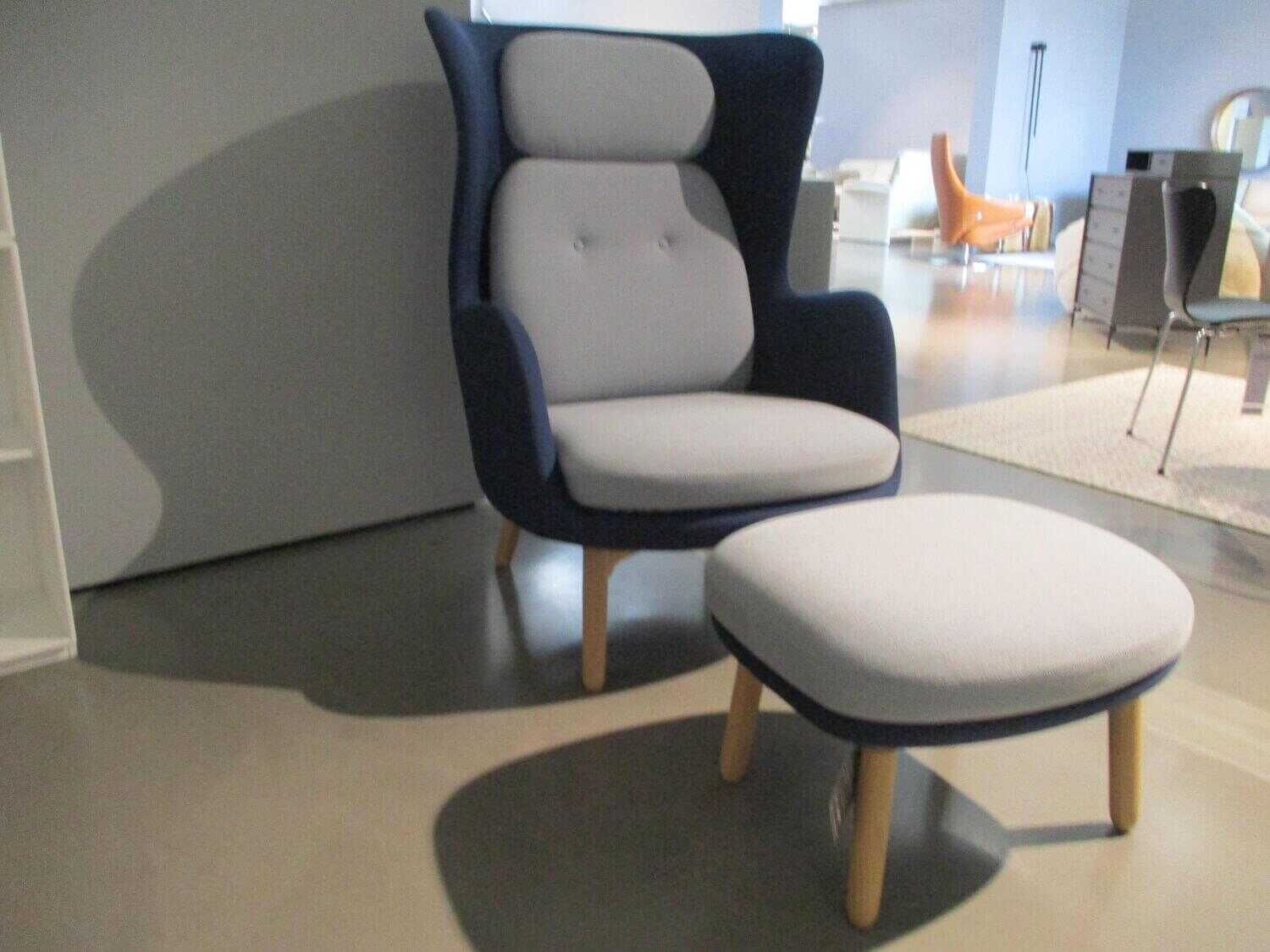fritz-hansen-sessel-ro-stoff-steelcut-dark-ocean-blue-775-steelcut-trio-pastelblau-713-pg2-mit-hocker-9d377aafd811 Fritz Hansen - Sessel Ro Stoff Steelcut Dark Ocean Blue 775 Steelcut Trio Pastelblau 713 PG2 mit Hocker - 5
