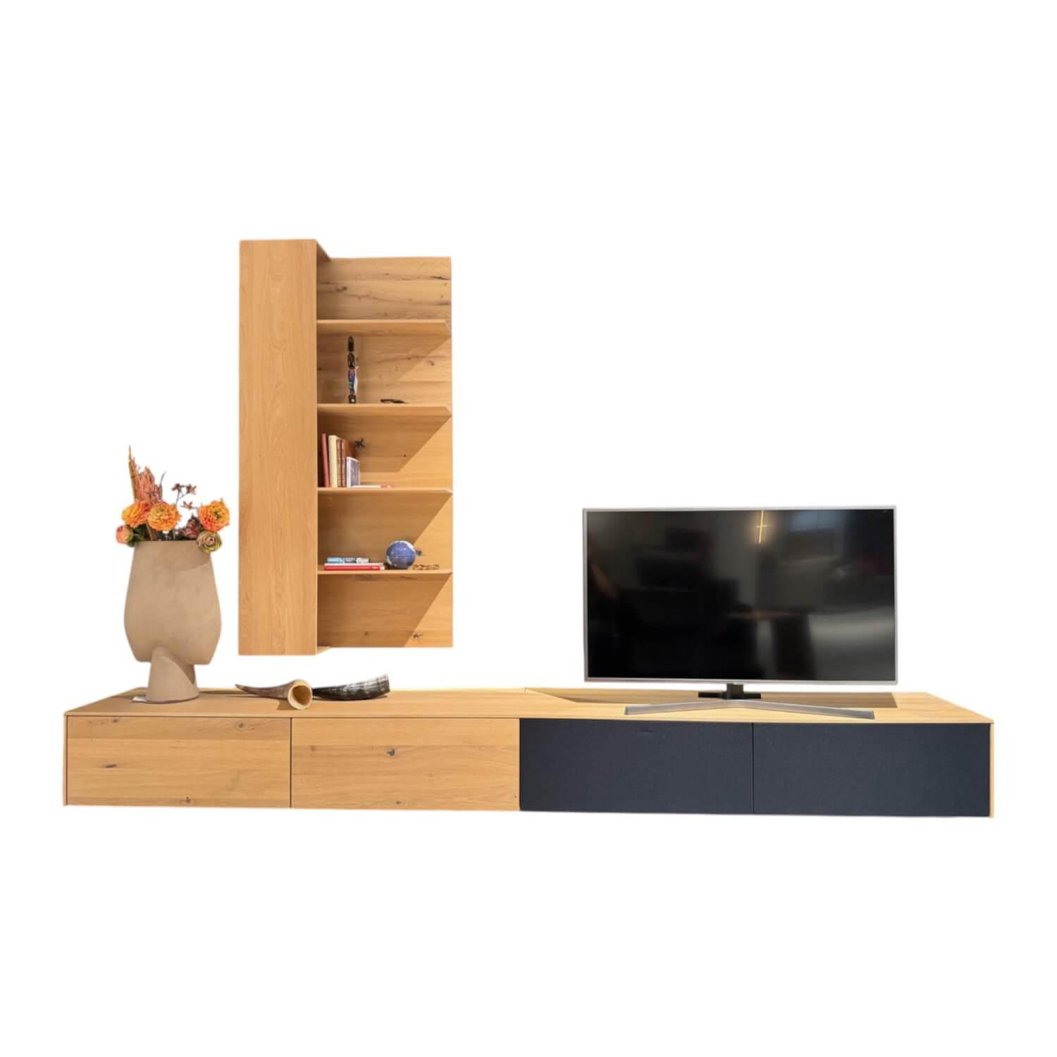 Team 7 - Wohnwand Filigno Eiche Wild Weißöl Inklusive Home Entertainment Klappen Lautsprecherstoff Schwarz Und Beleuchtung - 1