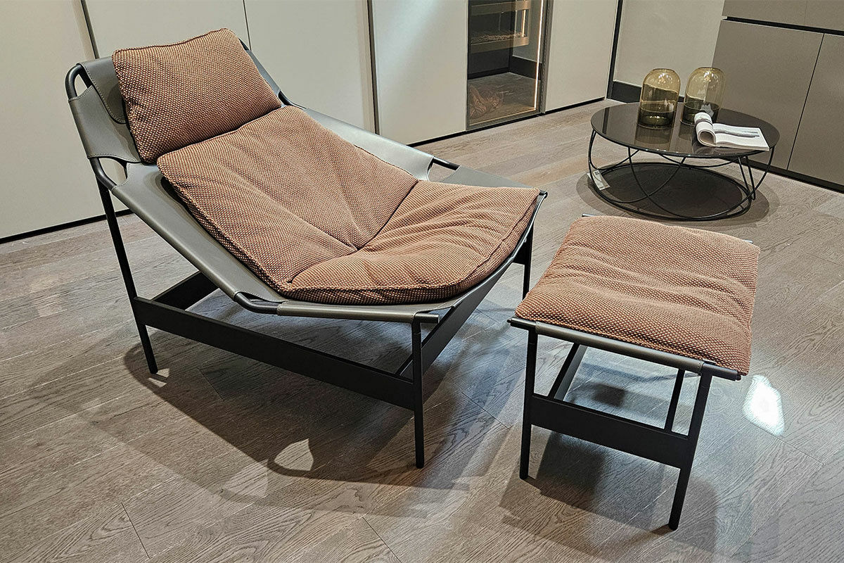 Rolf Benz - Sessel Jack Stoff 24.514 Rotbraun Sitzschale Kernleder Anthrazit mit Hocker - 4