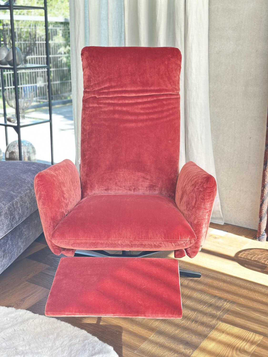 IP Design - Funktionssessel Heavens Place Stoff Carlucci City Velvet CA7832 063 T Rot Sternfuß Metall Schwarz - 3