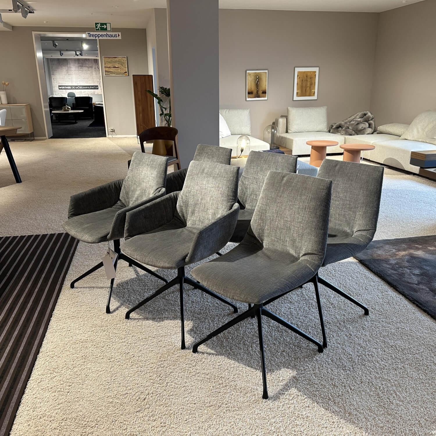 Team 7 - 6er Set Drehstuhl Lui Leger Stoff MA Maple MA 162 Grau Gestell Metall Schwarz Matt - 6