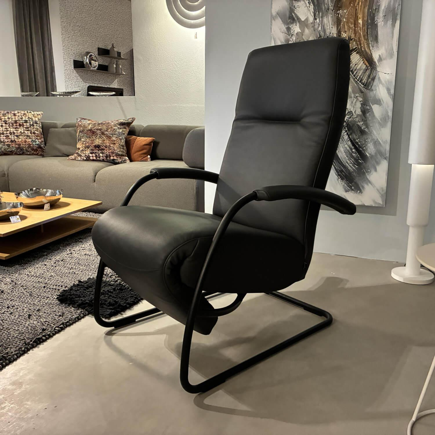 Signet - Sessel Freischwinger Nils Leder Prestige Anthrazit Gestell Metall Feinstruktur Schwarz Pulverbeschichtet - 5