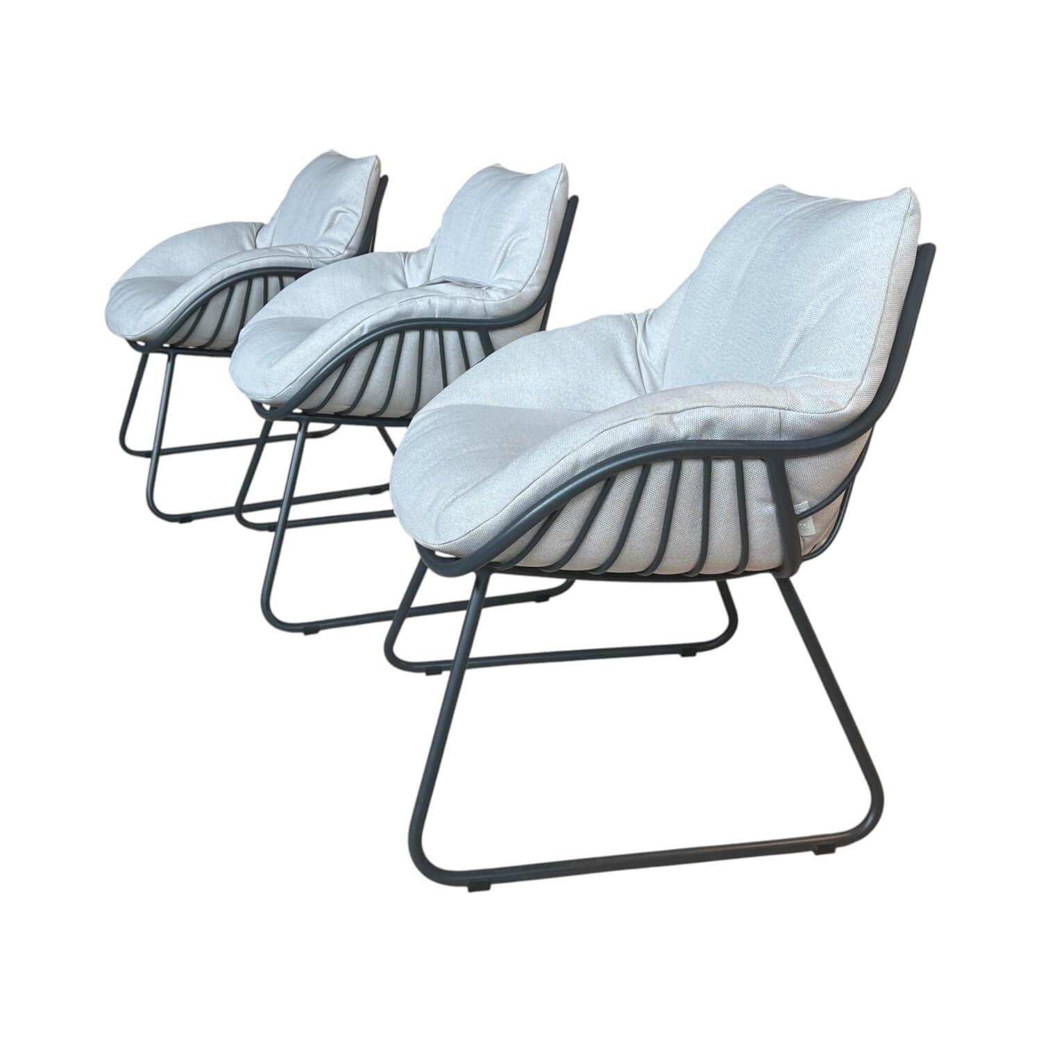 3er-Set Dining Sessel Chill Stoff Deluxe Mumbai Beige Gestell Aluminium Anthracite Antharzit Lackiert Solpuri - 3er-Set Dining Sessel Chill Stoff Deluxe Mumbai Beige Gestell Aluminium Anthracite Antharzit Lackiert - 1