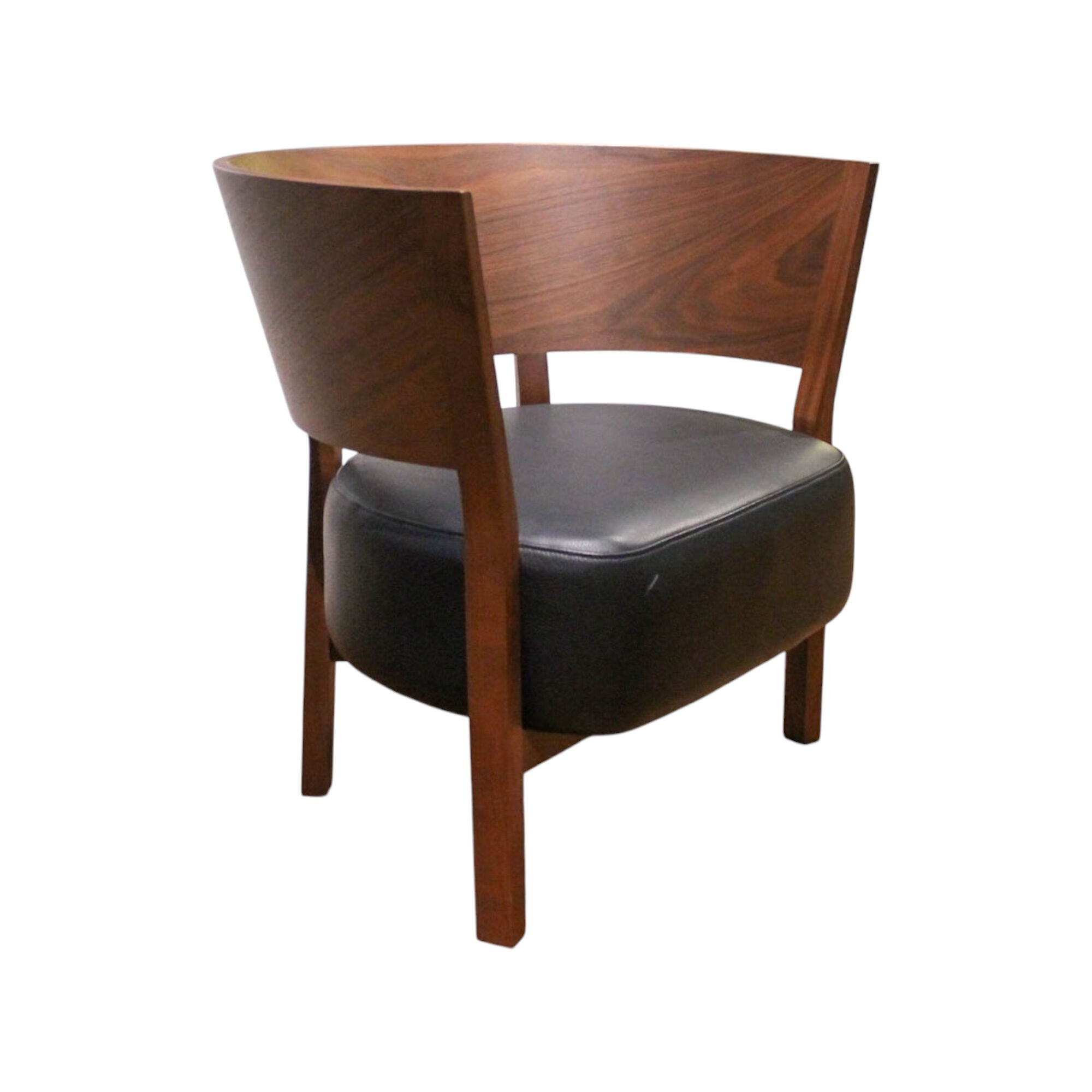 Conde House - Sessel Tosai Leder L3 Schwarz Gestell Nussbaum - 1