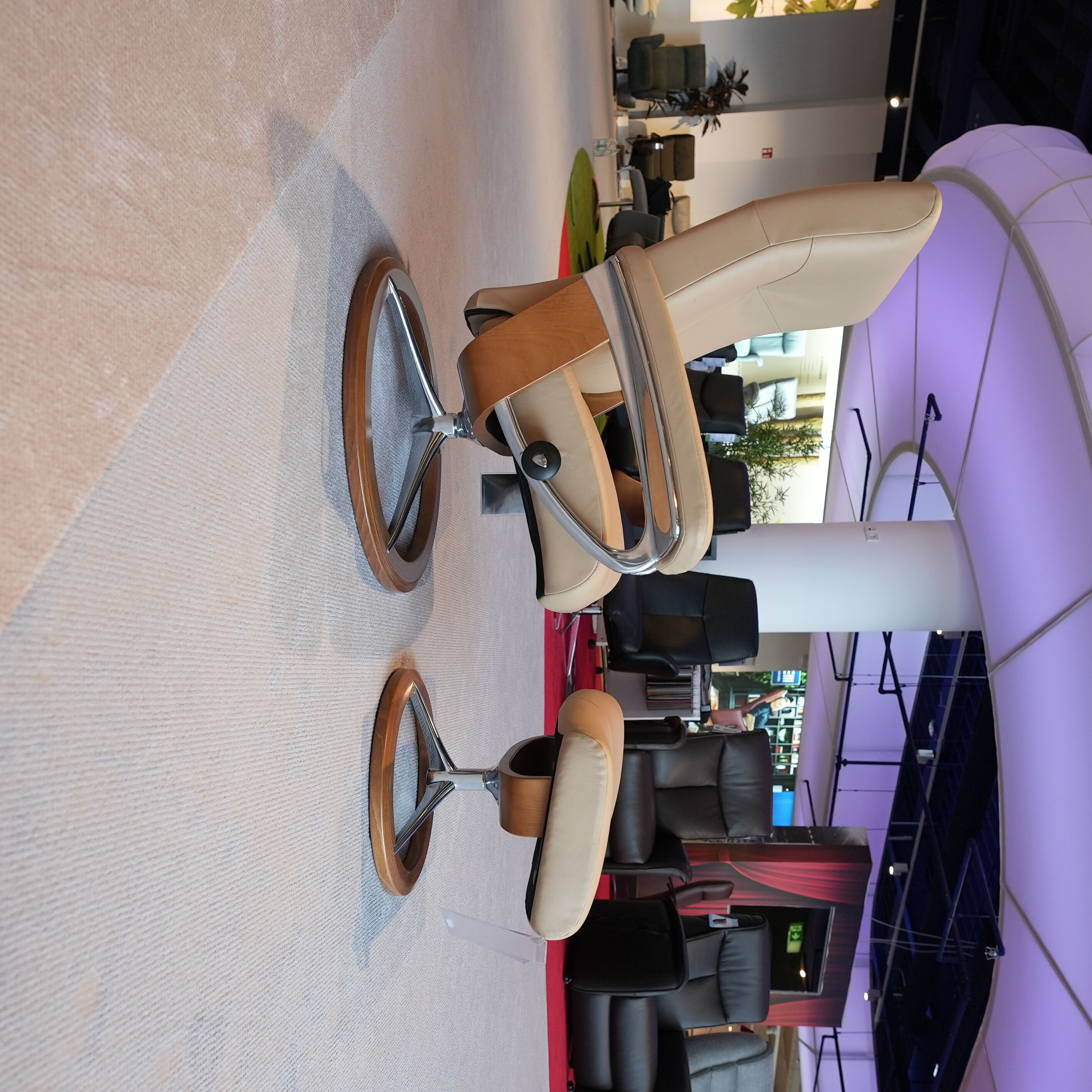 Stressless - Sessel Dover M Leder Batick Latte Gestell Teakholz mit Hocker - 2