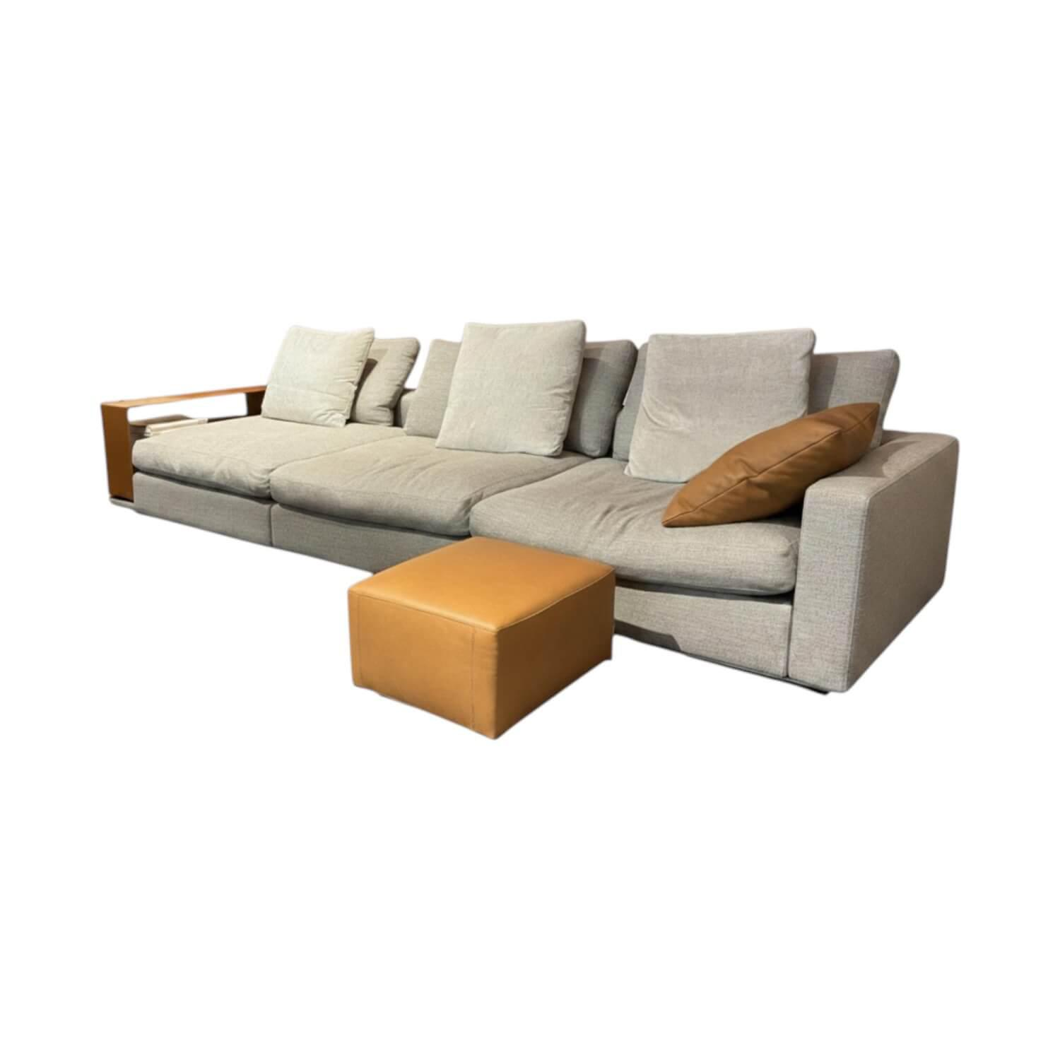 Flexform - Sofa Groundpiece Stoff Elvira 1722 Grau Füße Metall Inklusive Hocker Bangkok - 1