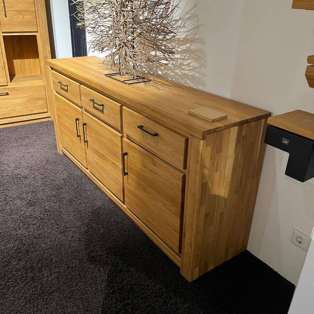 Natura - Sideboard Farmingdale Oberfläche Natur Eiche Geölt Griffe Metall Schwarz - 8