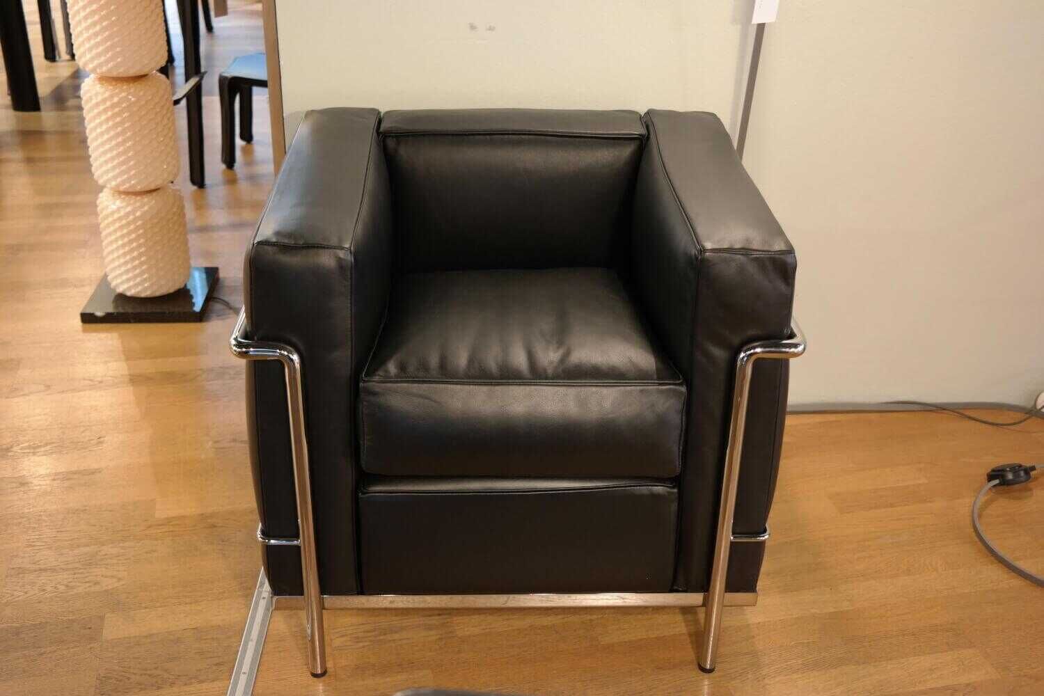 cassina-sessel-lc2-lcx-leder-new-13y414-grafite-schwarz-gestell-verchromt-901a431c4955 Cassina - Sessel LC2 LCX Leder New 13Y414 Grafite Schwarz Gestell Verchromt - 5