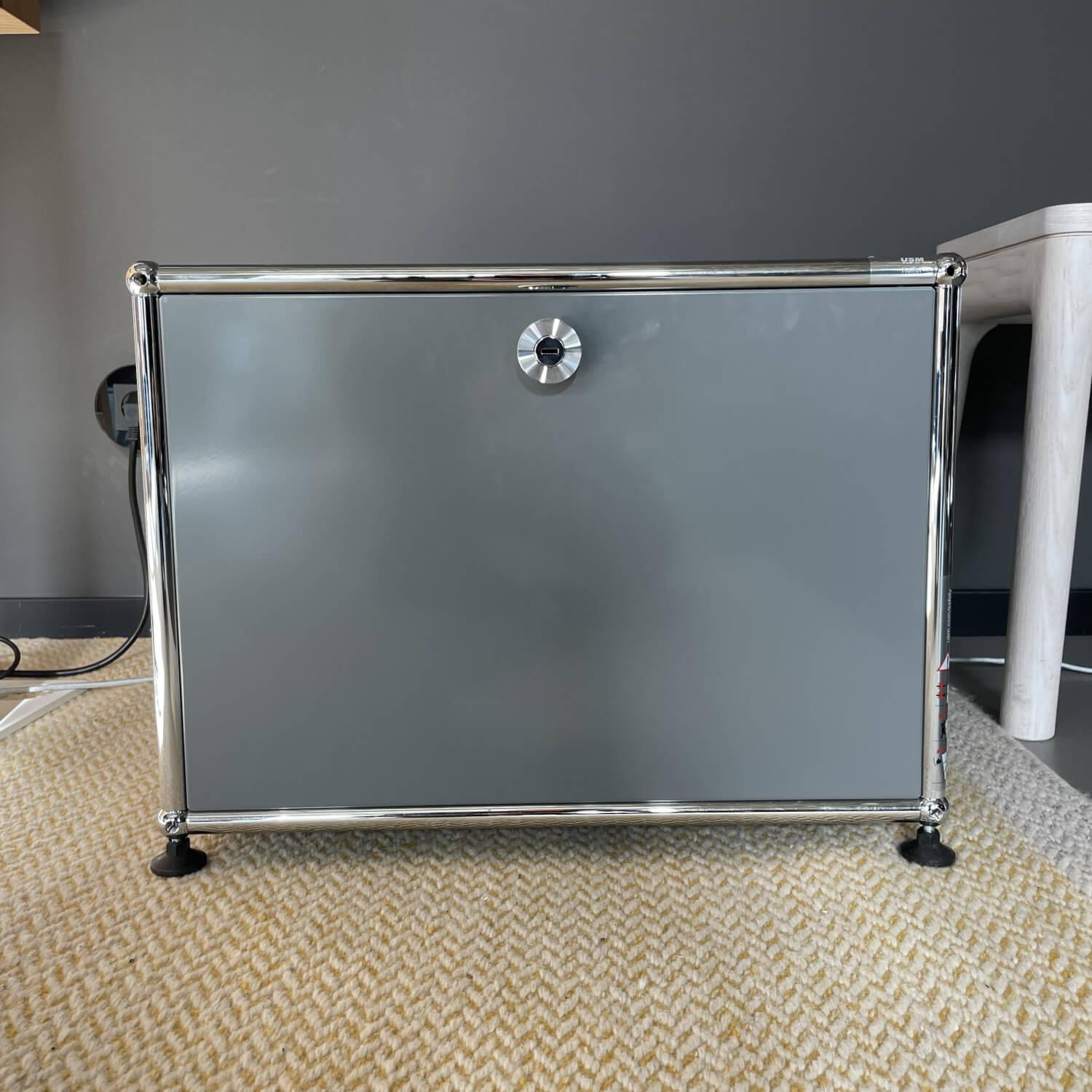 USM Haller - Druckermöbel Metall Farbe Mittelgrau - 6