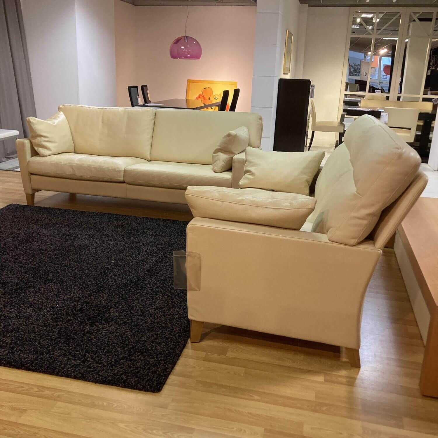 walter-knoll-garnitur-henry-leder-panomino-sand-2-sofas-mit-armlehnkissen-71806b7a93e3 Walter Knoll - Garnitur Henry Leder Panomino Sand 2 Sofas Mit Armlehnkissen - 1