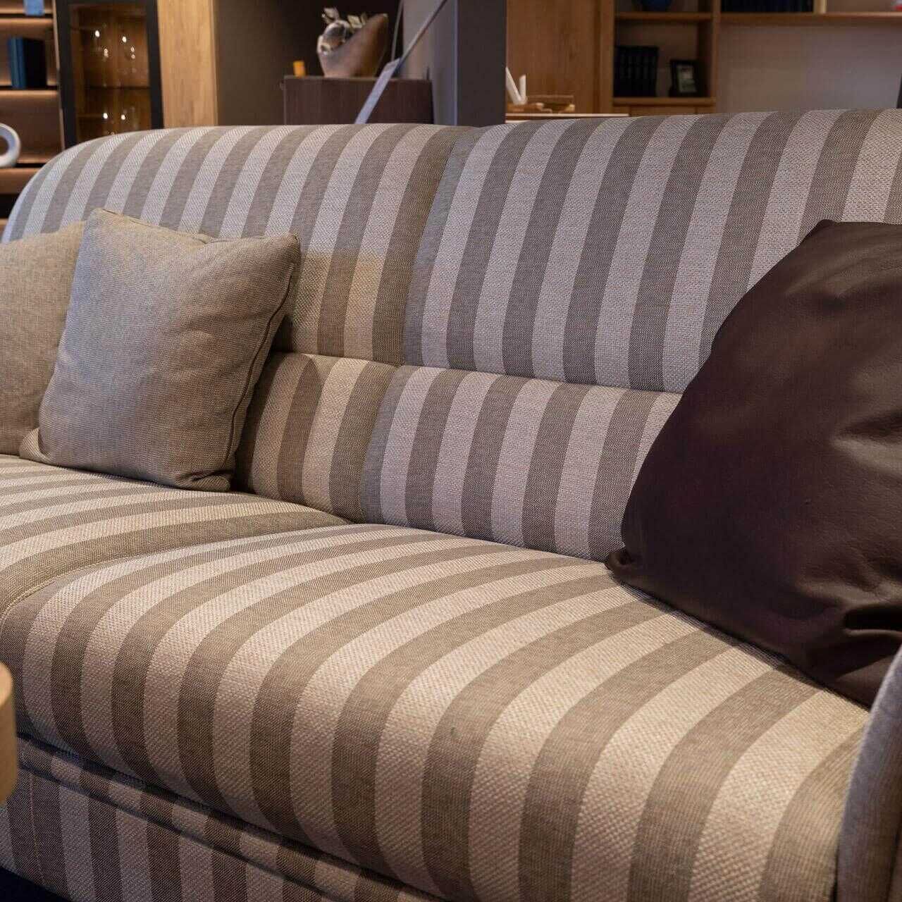 Puhlmann - Sofa Capella Stoff Richmond 9-2075 Grau Mit Sessel Und Zierkissen - 2