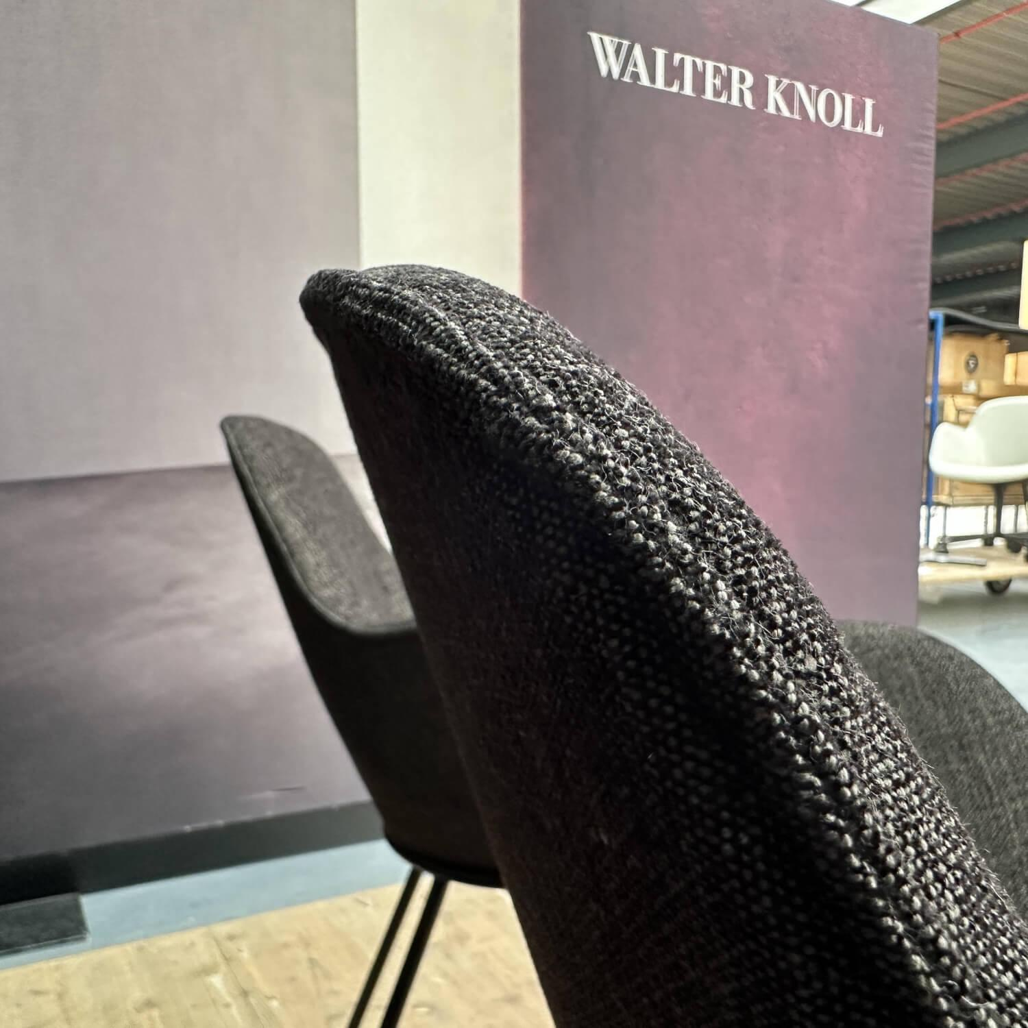 Walter Knoll - 2er Set Armlehnstuhl Bezug Stoff Garbo 7736 Chess Anthrazit 4-Bein-Untergestell Matt Pulverbeschichtet Schwarz - 2