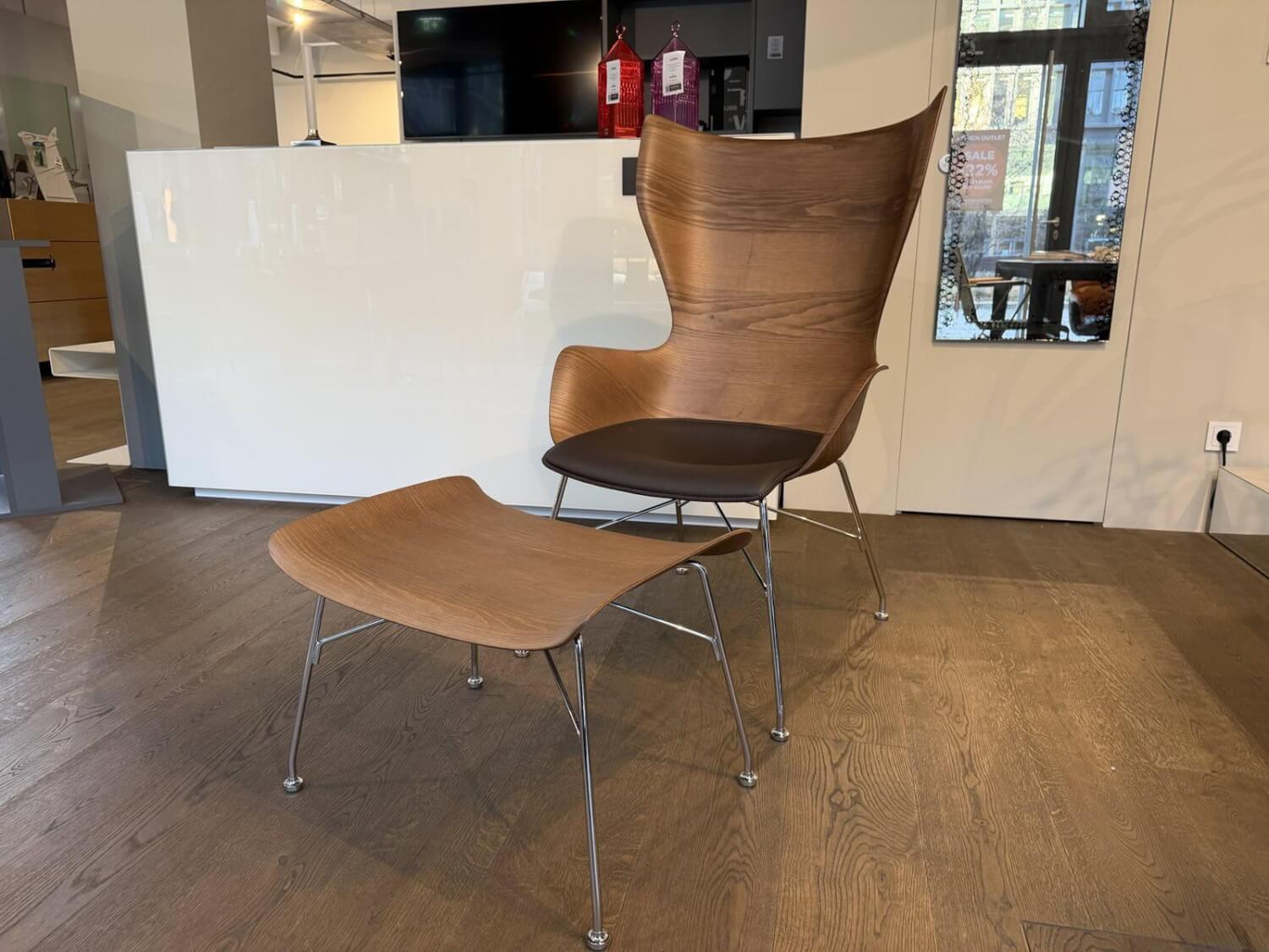 Kartell - Sessel K Wood Leder Dunkel Braun Schale Slatted Ash Gestell Stahl Verchromt Inklusive Hocker - 2