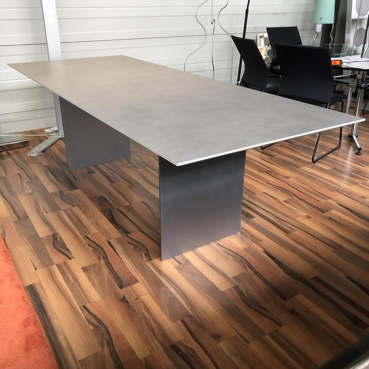 Willisau - Esstisch Keramik Aliano 240x95 Hellgrau - 8