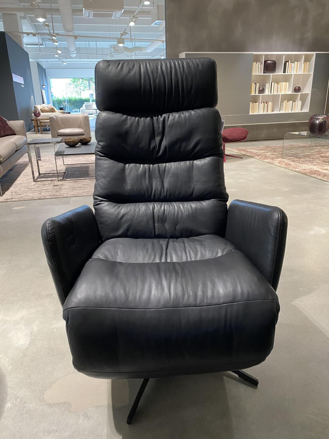 KFF - Sessel Arva E Lounge Leder Sauvage 8105 Schwarz 5 Stern Gestell Metall Schwarz M01 Mit Elektrischen Verstellungen - 7