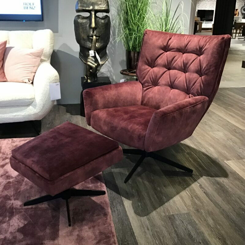 Comfort Republic - Sessel Maximilian Stoff Ispra Winered Rot Kreuzfuß Metall Schwarz Mit Hocker - 4