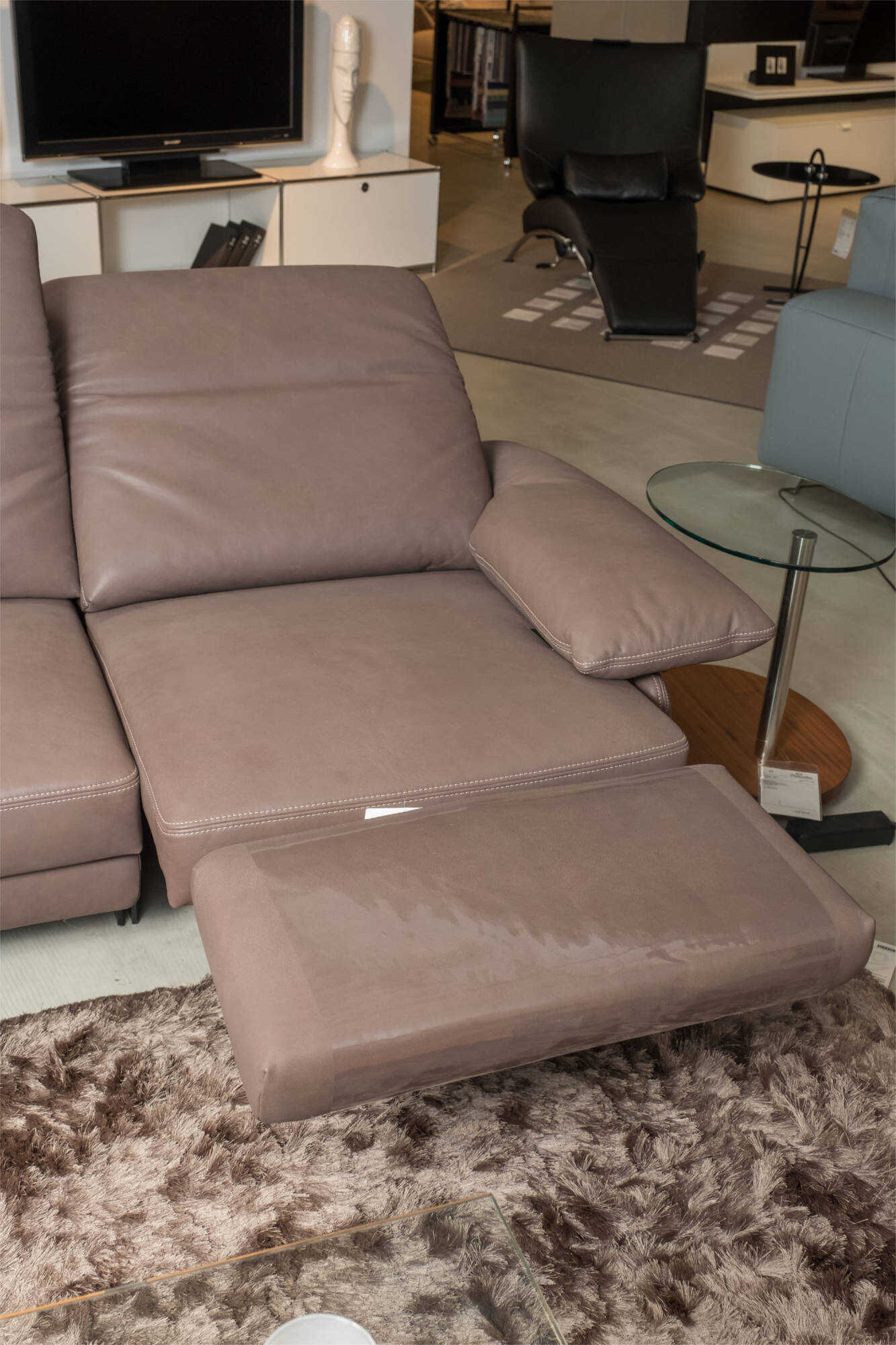M1-Grammlich-061-T2017281 Activineo - Sofa Kingston Leder Braun - 3