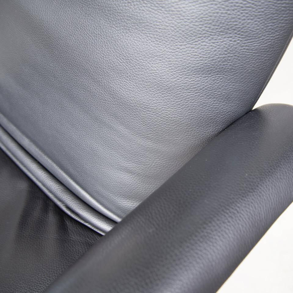 Jori - Relaxsessel Yoga Mono Move Leder Celia Nero Schwarz 4 Stern Fuß Schwarz - 4