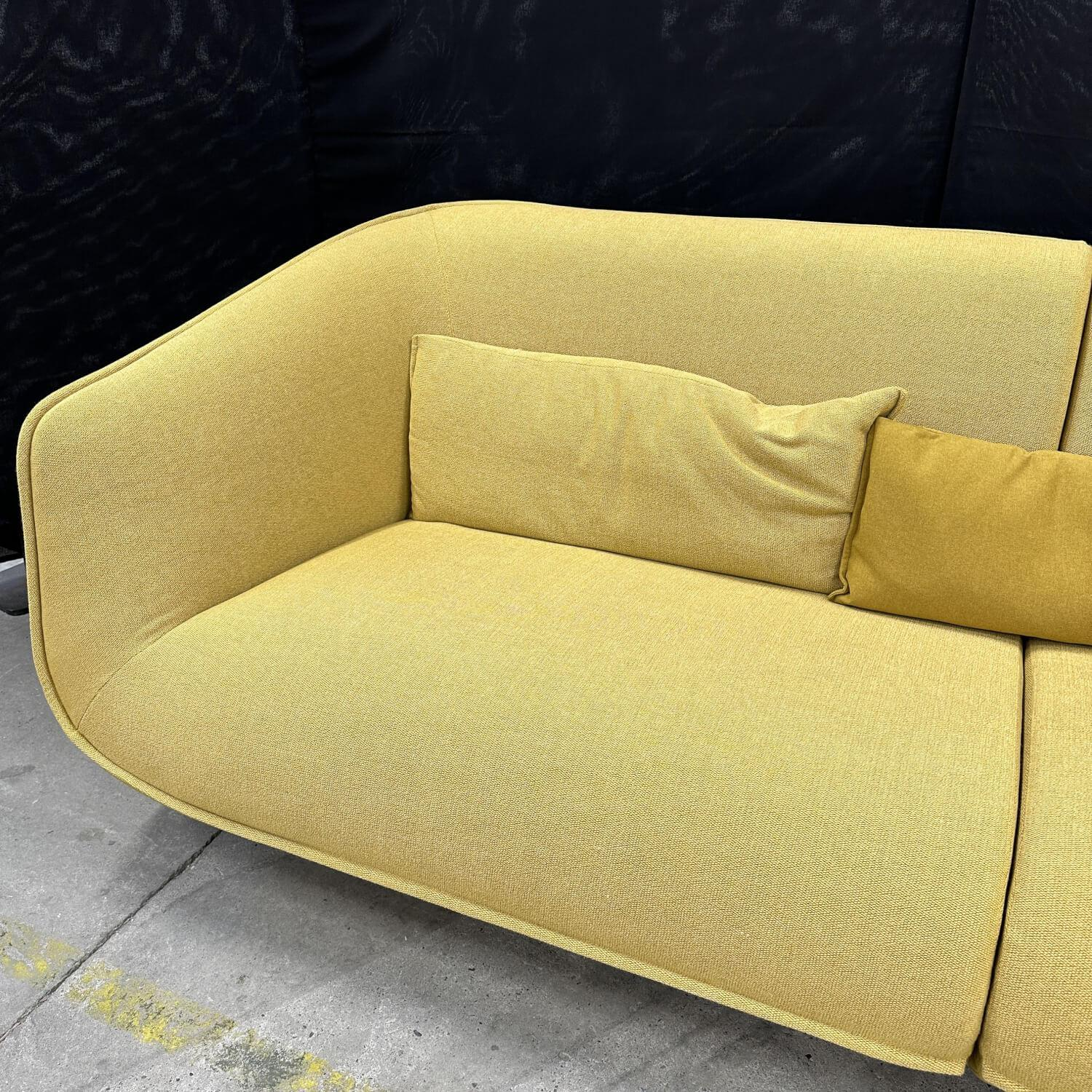 COR - Sofa Nook 36311 Stoff Außen 7204 Curry Gelb Stoff Innen 9133 Senf Gelb Mit Filzgleitern Inklusive Hocker 36100 Und 2 Lendenkissen 3690 Ohne Dekokissen - 7