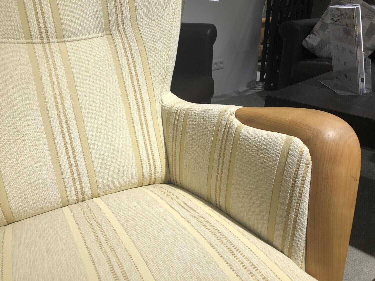 Wagner Living - Hochlehnsessel Palomino Stoff Classic Streifen Beige Gelb mit Hocker - 5