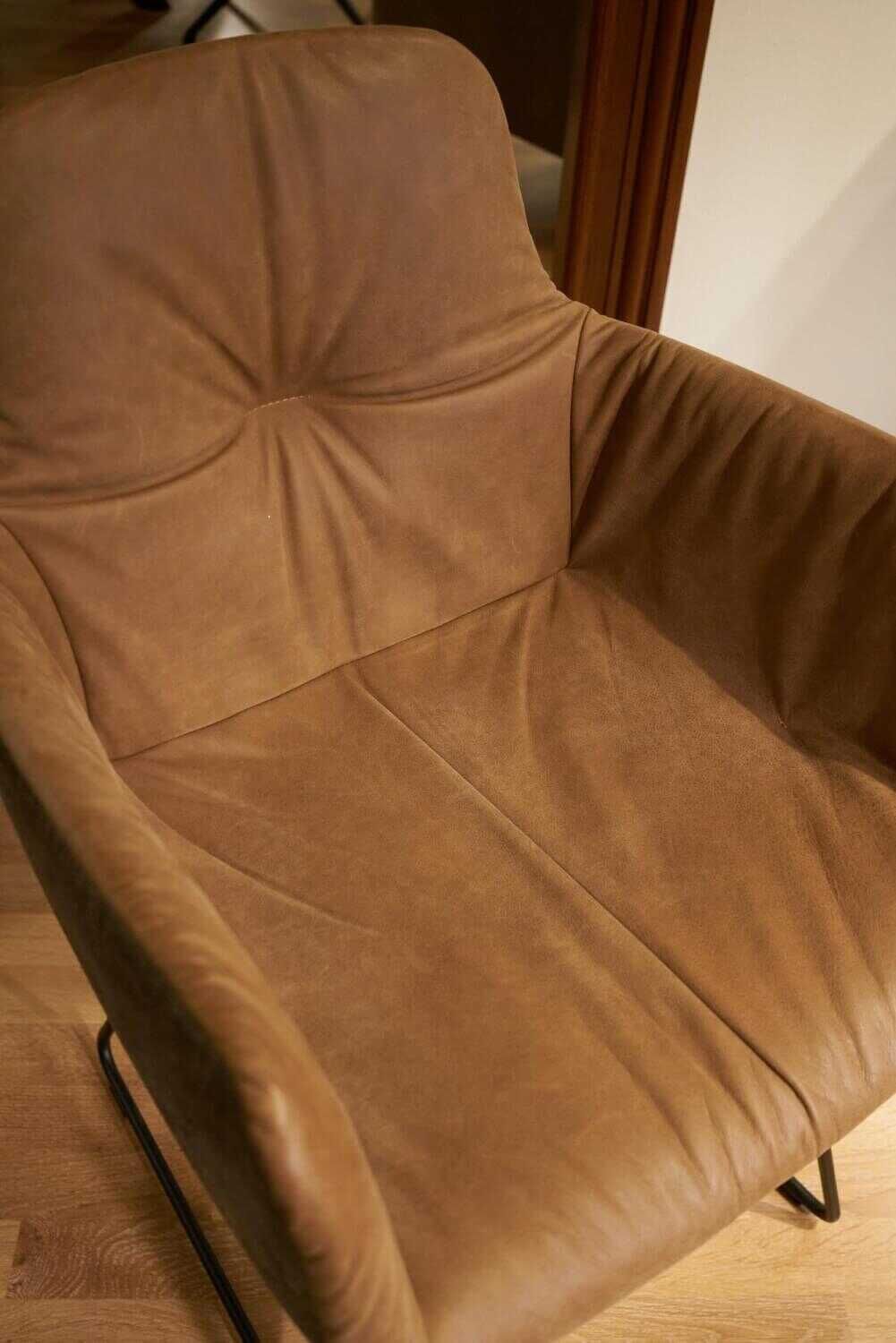 Freifrau - Bank Mit 4er-Set Stuhl Leya Außen Stoff Maple 862 Innen Vintage Leder Muscat Cognac Gestell Schwarz - 7