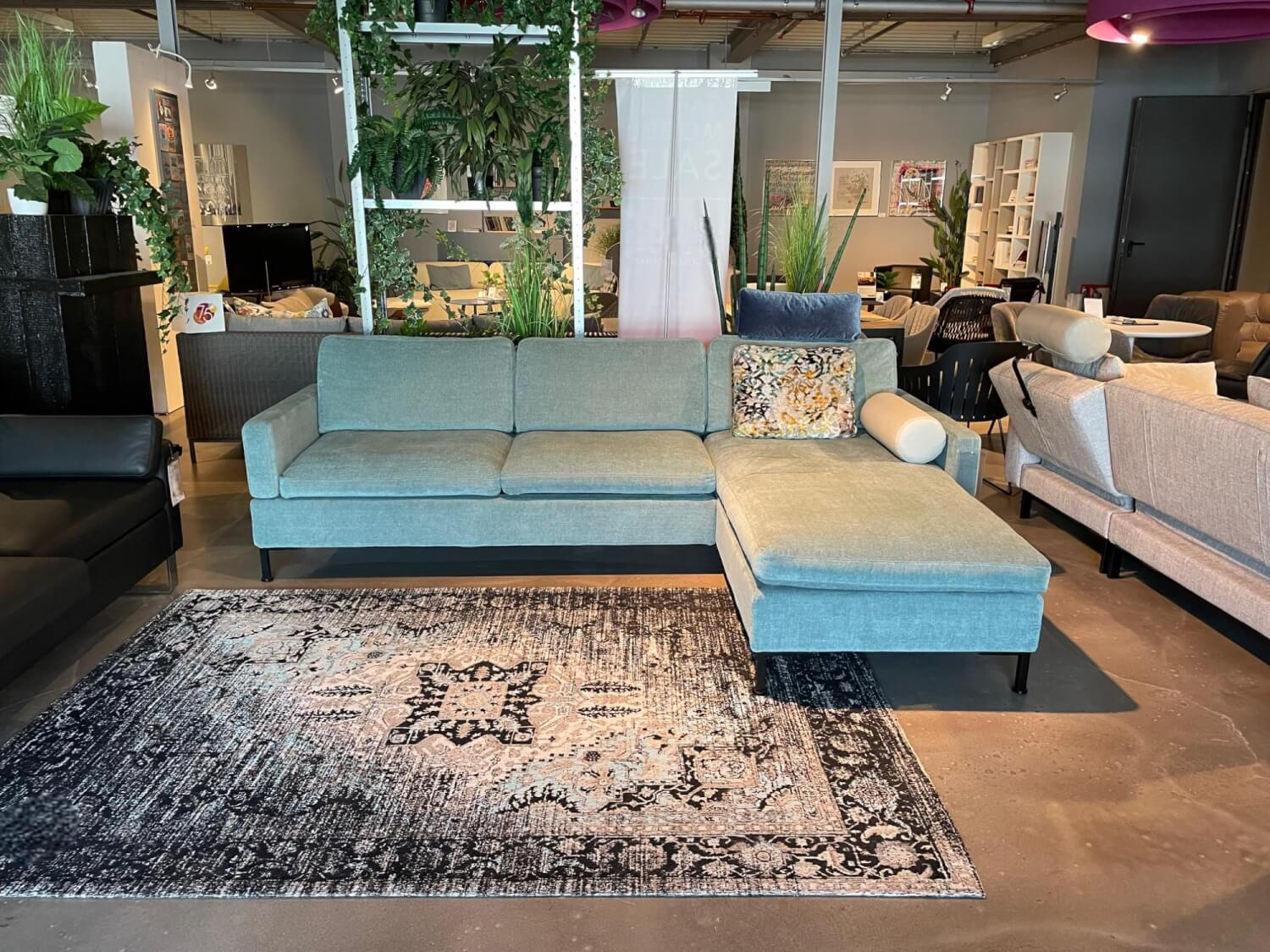 Brühl - Ecksofa Alba System M Stoff 3613 32 Grün Blau Winkelfuß Schwarz Mit Kopfstützbügel Und Kissen - 5