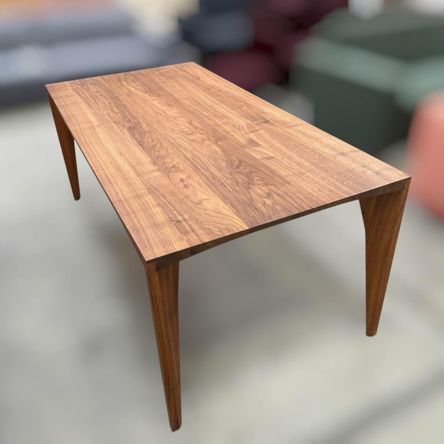 COR - Esstisch Delta 6418 Nussbaum Massiv Natur Geölt - 4