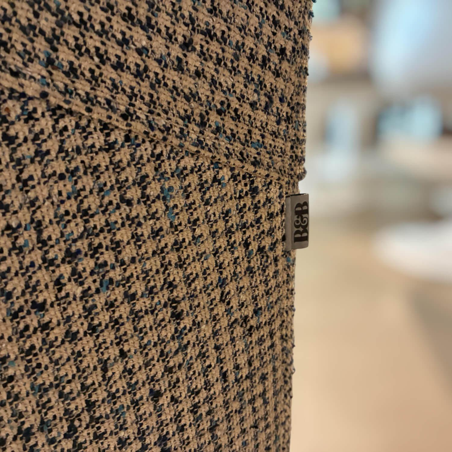 B&B Italia - Ecksofa Tufty-Time Stoff Liseo  2552815 Tweed Créme-Blau Füße Kunststoff Schwarz - 2