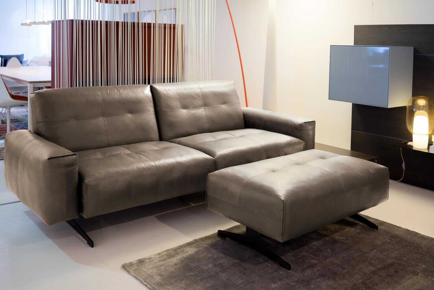 rolf-benz-sofa-50-leder-braun-kufe-schwarz-mit-hocker-bbae47a61a70 Rolf Benz - Sofa 50 Leder Braun Kufe Schwarz mit Hocker - 2