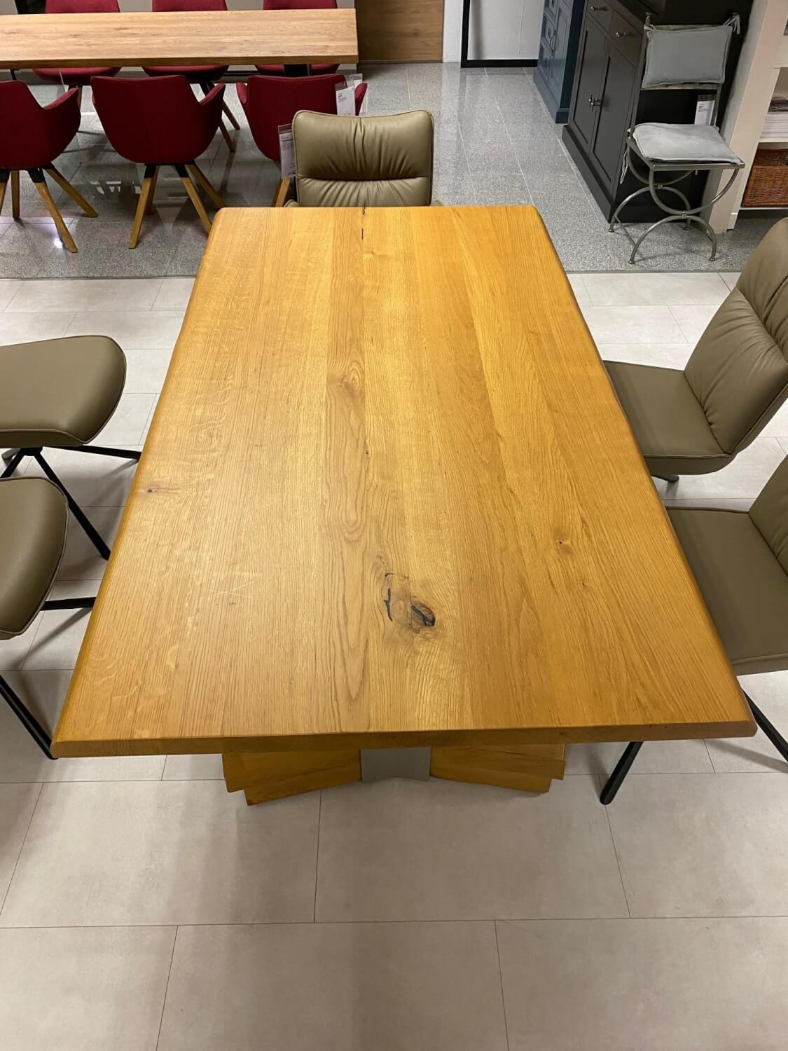 Henke - Esstisch Modell 830 Wildeiche Massiv Matt Wangen Nickelfarbig Gepulvert - 3