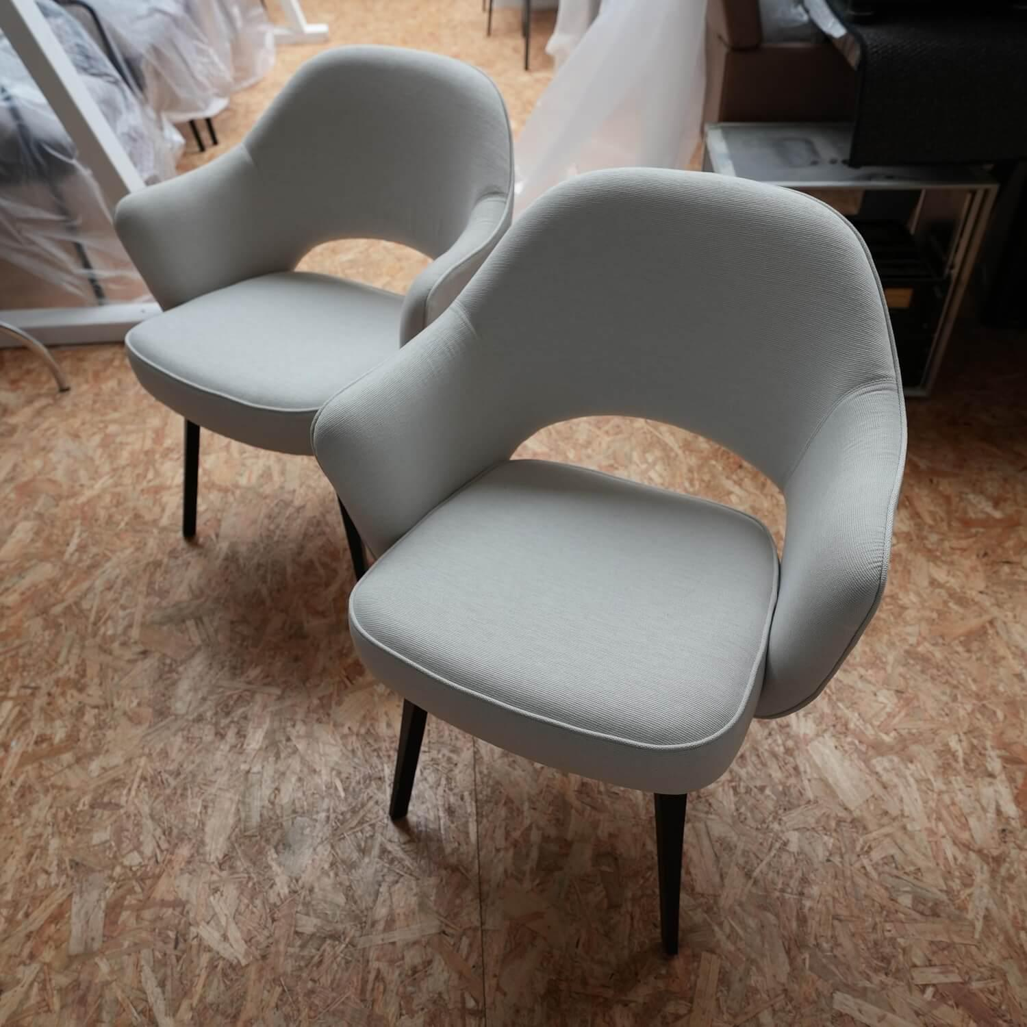 Knoll International - 6er-Set Stuhl Saarinen Kollektion Relax Bezug Stoff Dream 201DR Ivory Creme Stuhlbeine Eiche Ebenholz Gebeizt - 10