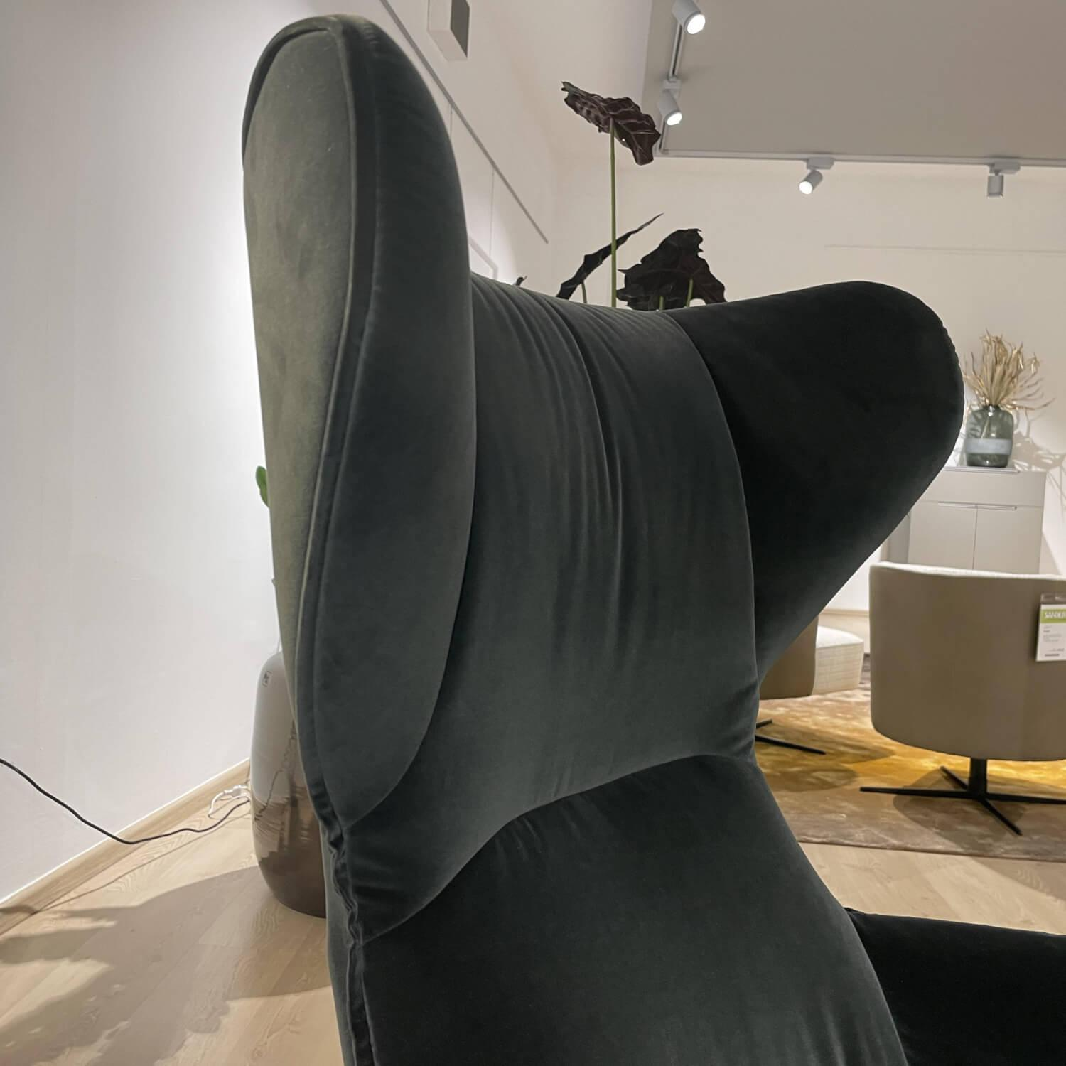 Cassina - Sessel P22 Mit Ohren Bezug Ortigia Cactus Basis Amerikanischer Nussbaum Inklusive Hocker - 5