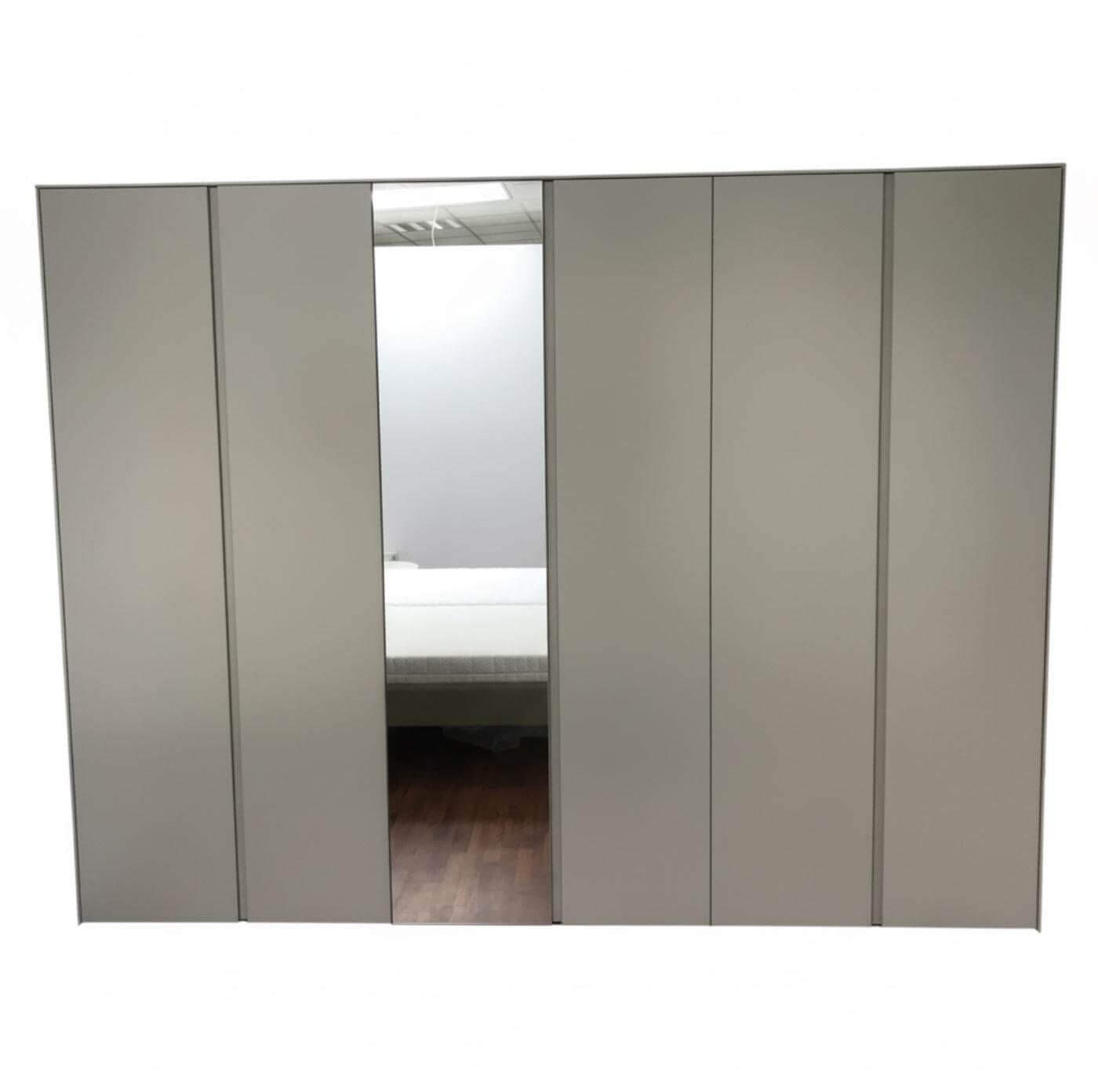 Hülsta - Drehtürenschrank Neo Lack Seidengrau Innenlack Weiß mit Spiegeltüre - 1