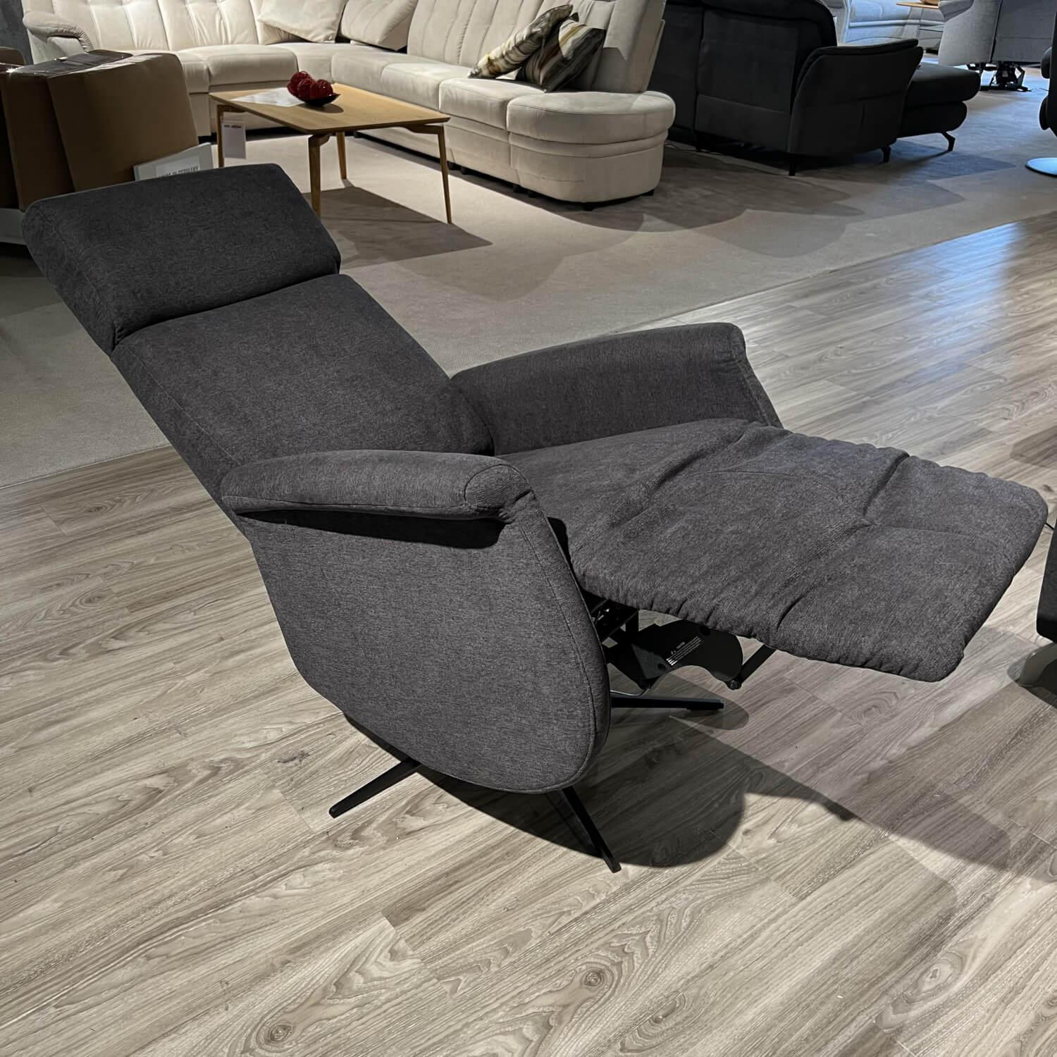 Gruber - Ecksofa Calma 4 Und Sessel Casada Premium 1810 Stoff Costa Anthrazit  Füße Metall Silber Und Metall Schwarz - 4