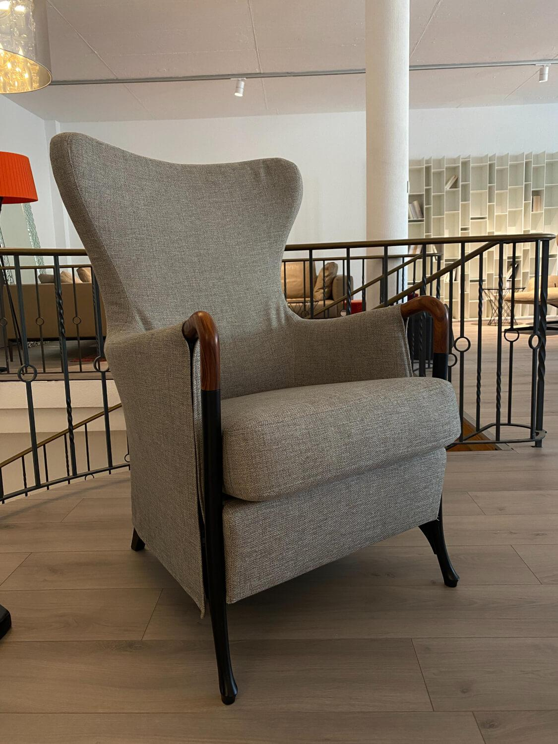 Giorgetti - Sessel Progetti 63340 Stoff Loft Ostrica Grau Gestell Bergere Buchenholz Grau Armlehne Pau Ferro - 2