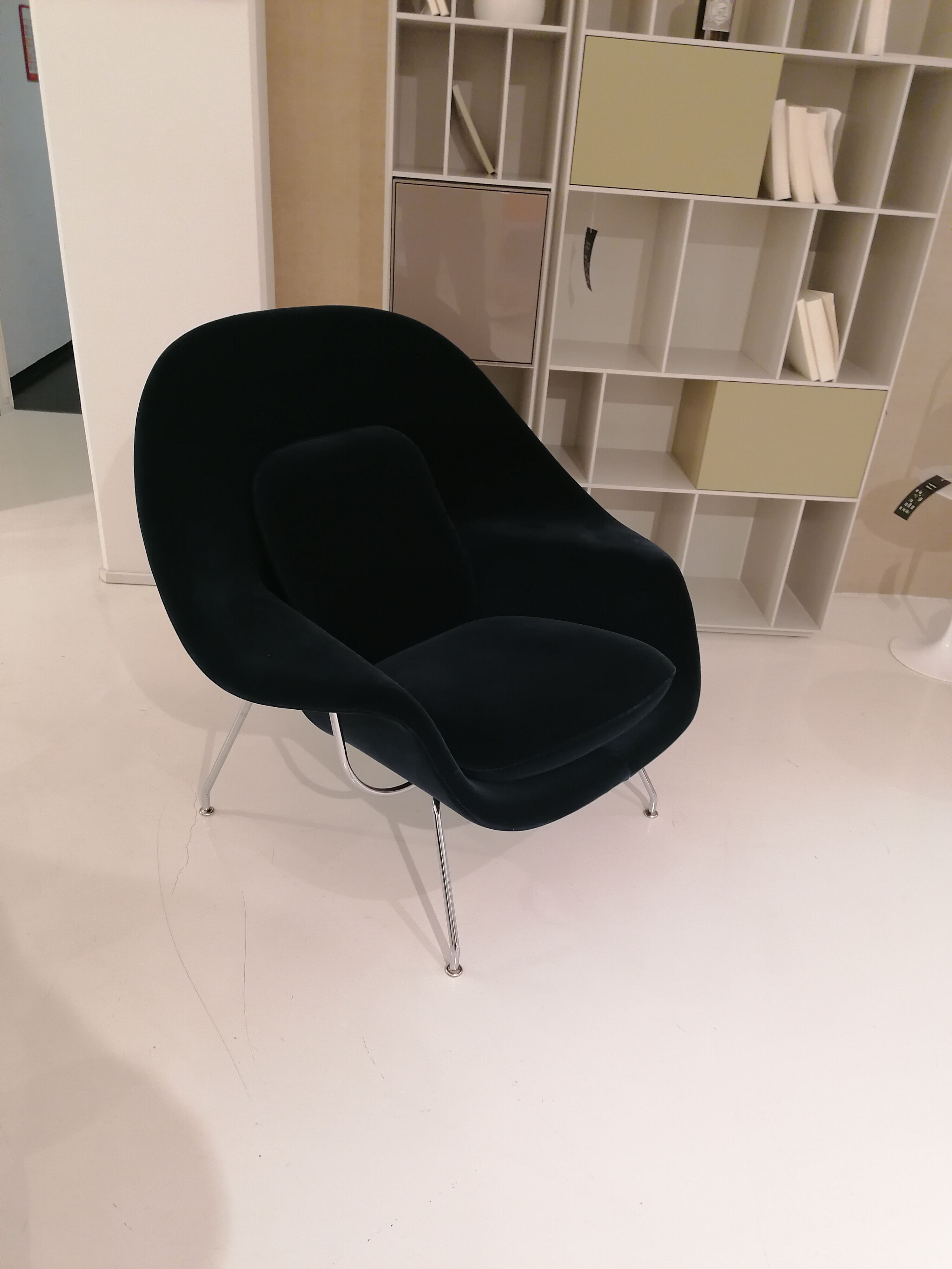 Knoll International - Sessel Womb Chair Relax Stoff Samt Eva 170 Dunkelblau Gestell Verchromt - 4