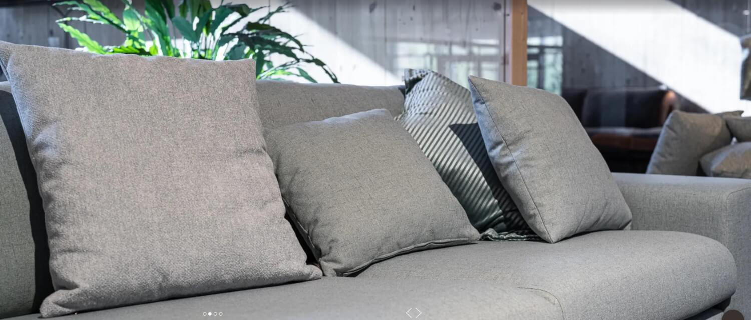 Sofa mit Longchair in Stoff Linea 11 Acqua Blau Grau